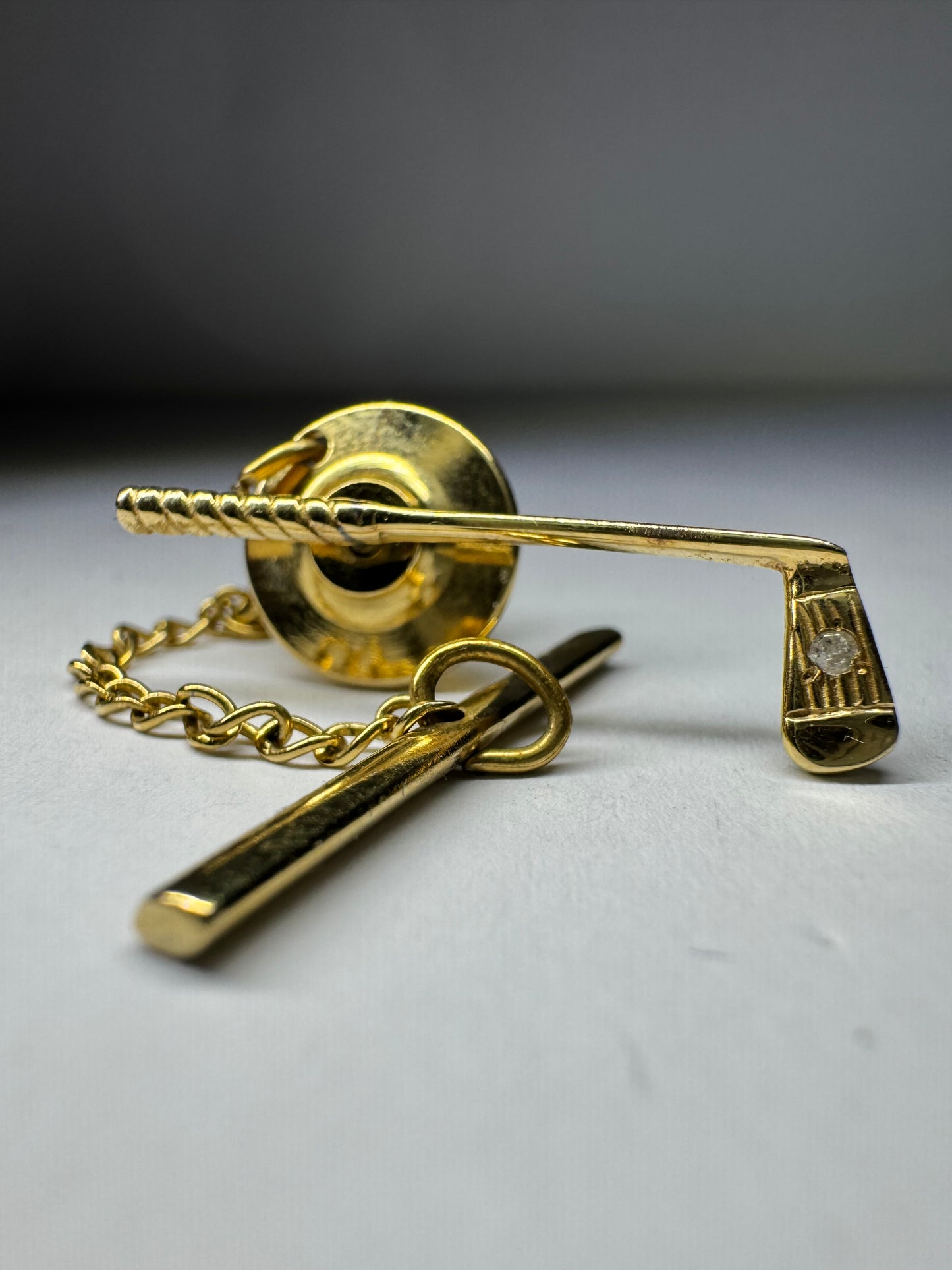 14ct Yellow Gold Diamond Golf Club Tie Pin