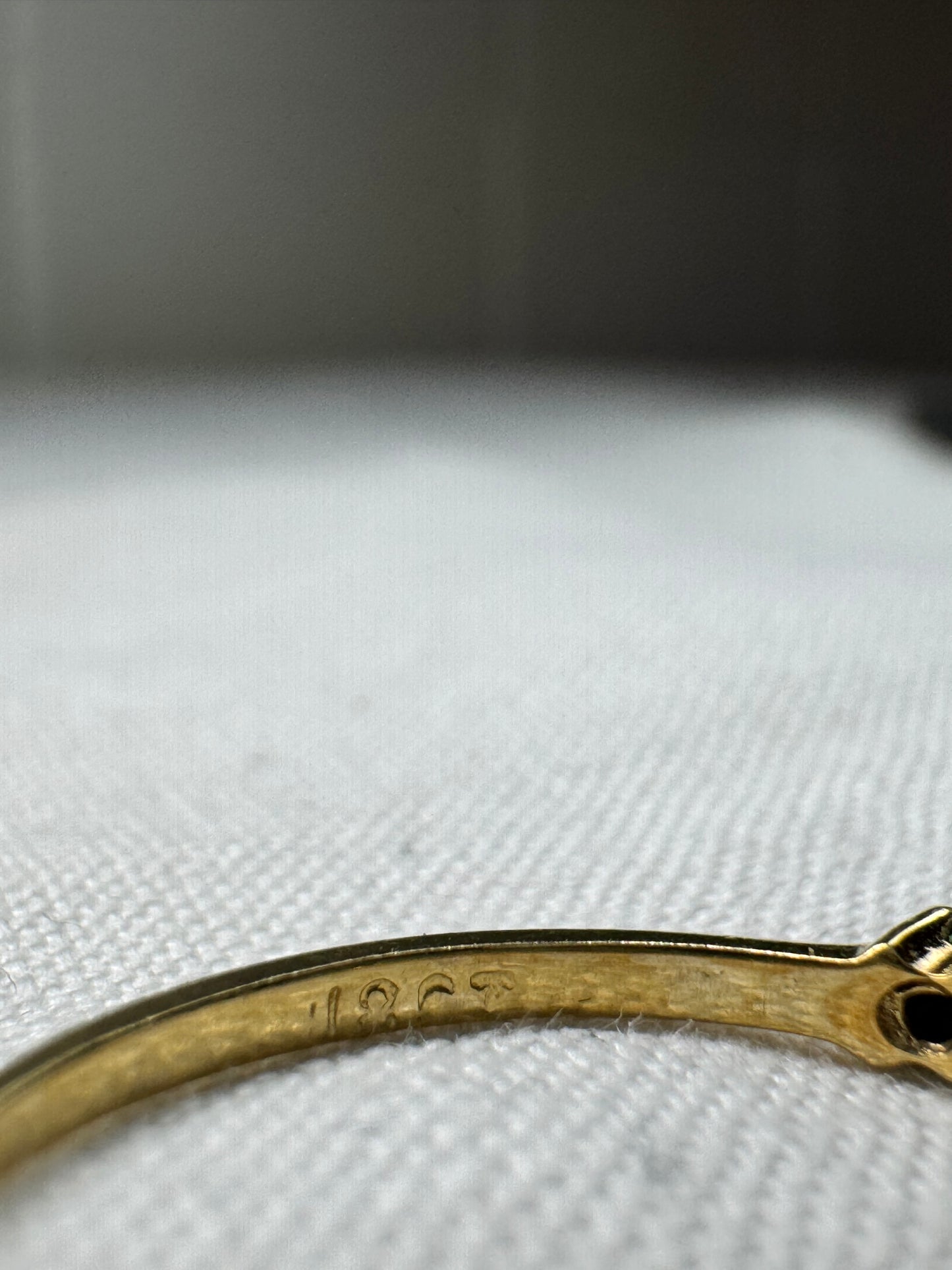 18ct Yellow Gold Emerald Eternity Ring