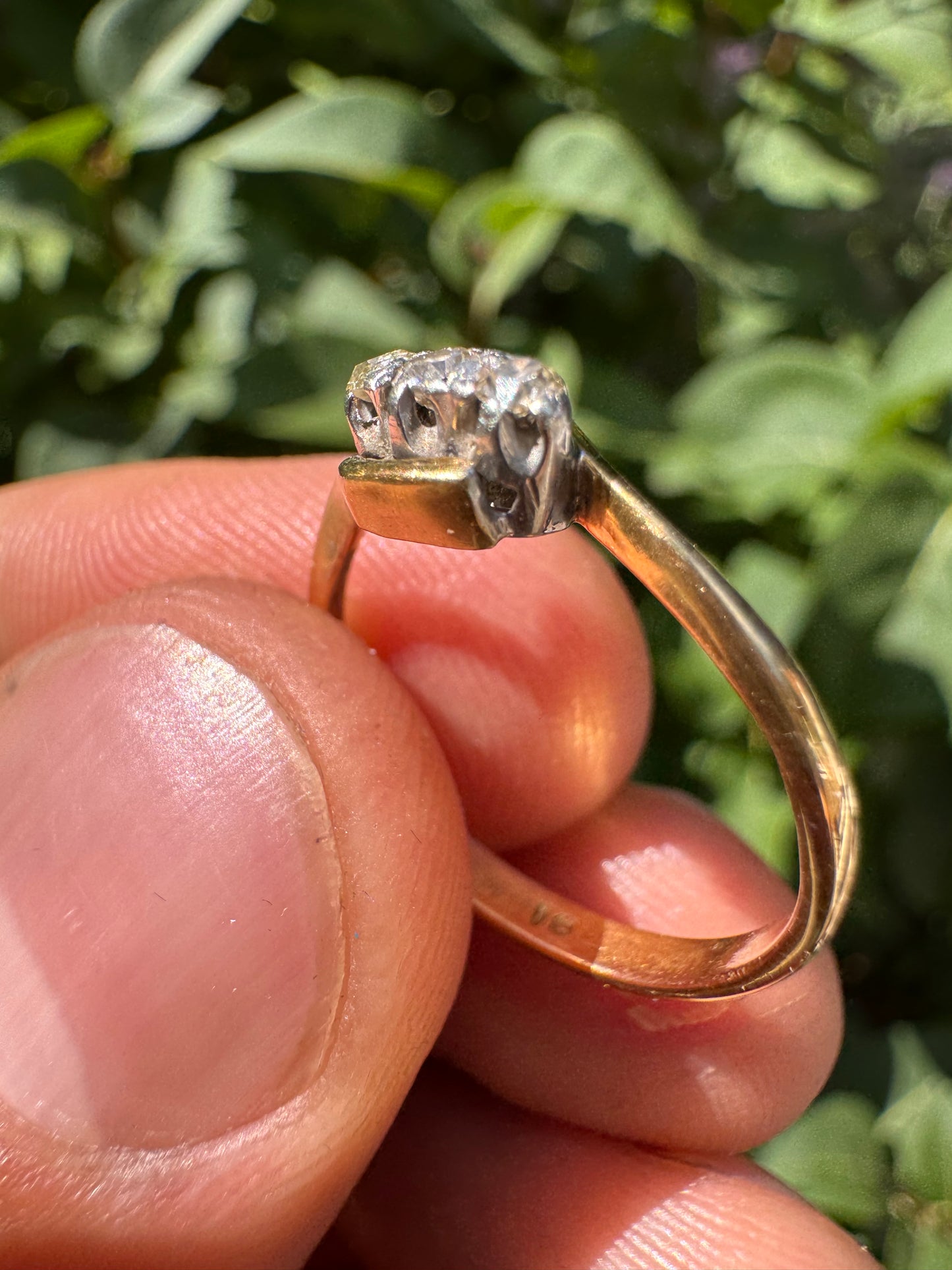 Antique 18ct Diamond Trilogy ring