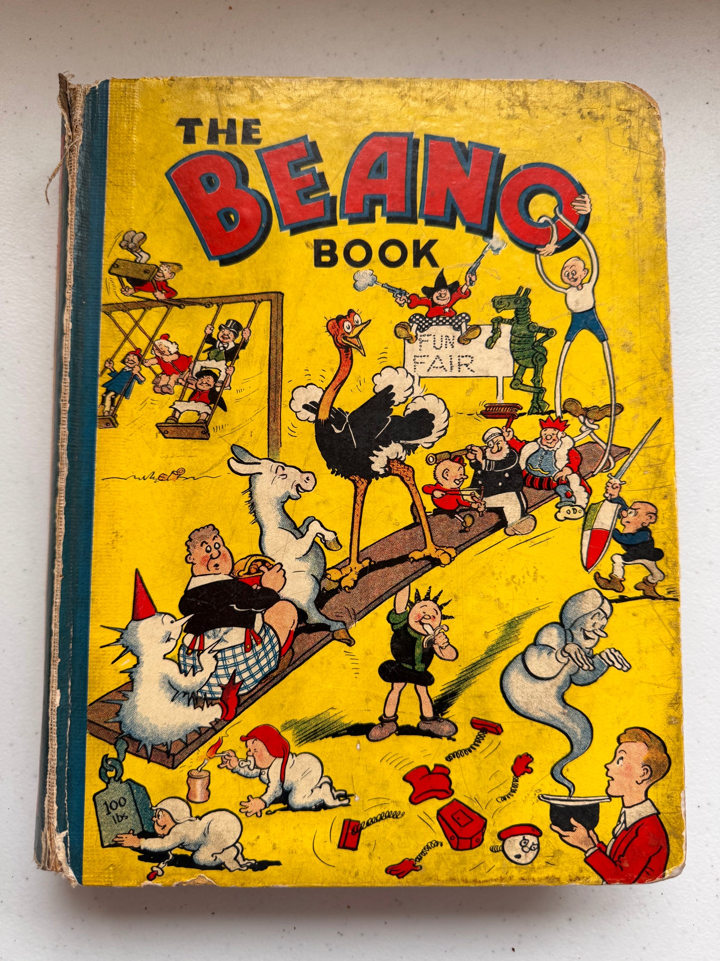 Lot 3: Rare 1940 First Edition Beano Book No. 1 – The Birth of a British Comic Icon (Estimate £3000-4000)