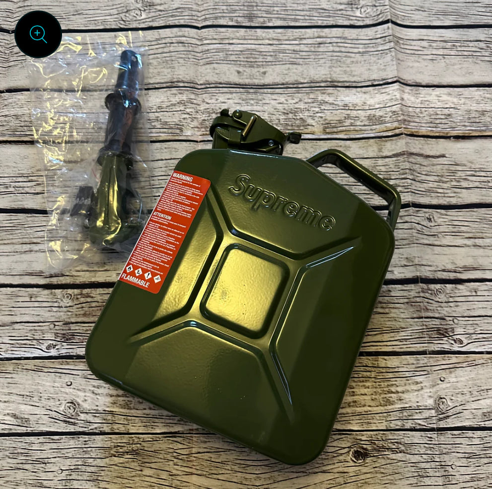 Supreme - Jerry can Green FW20