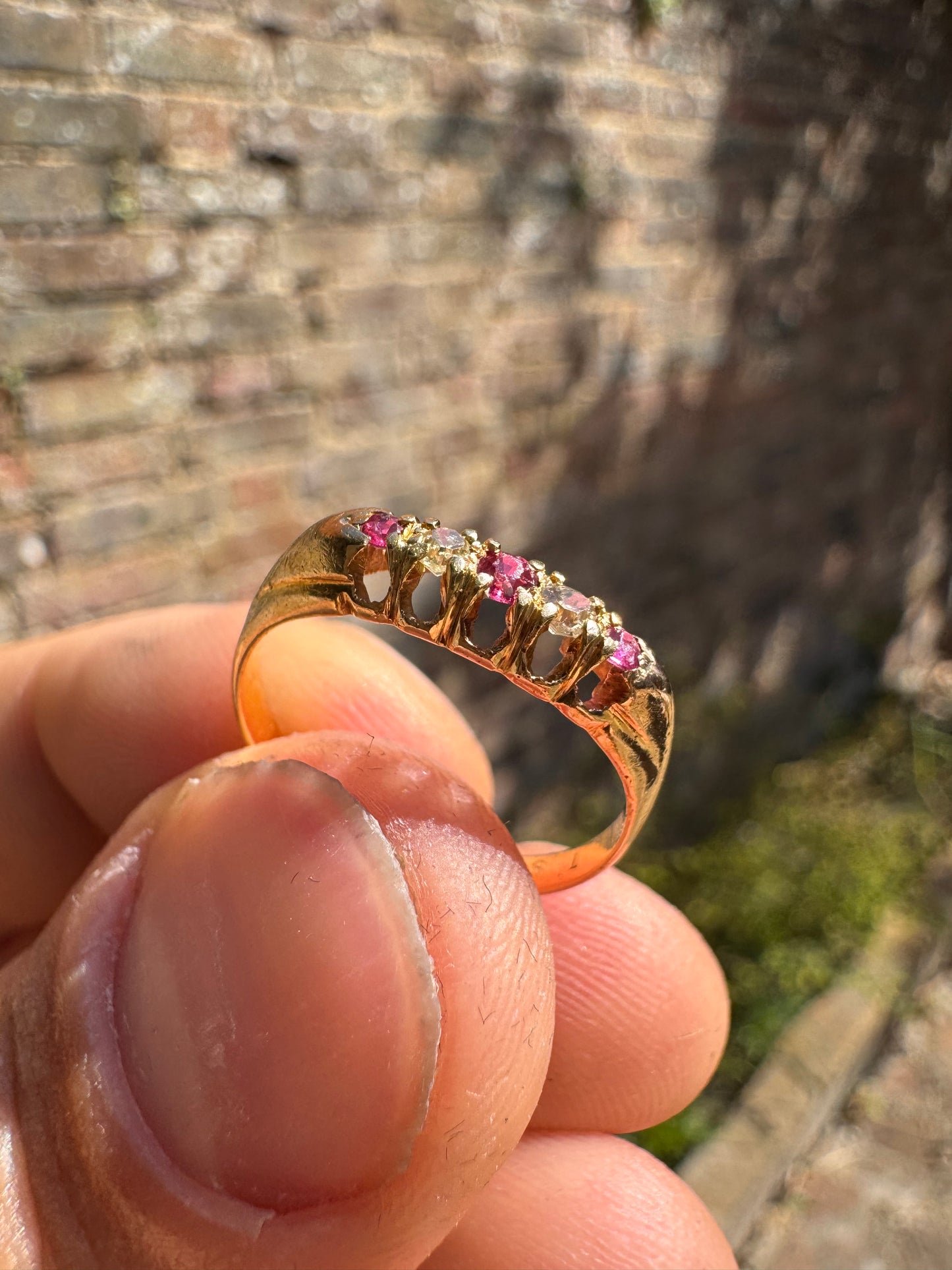 Antique 18ct Ruby Diamond Ring