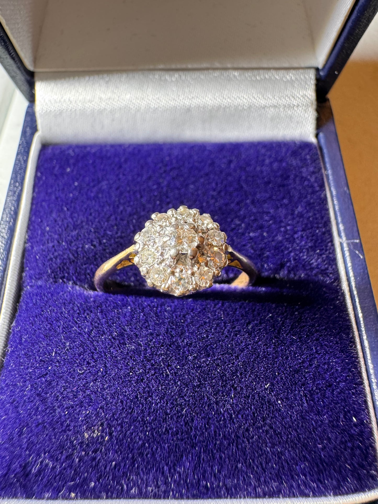 18ct Yellow Gold Diamond Cluster Ring