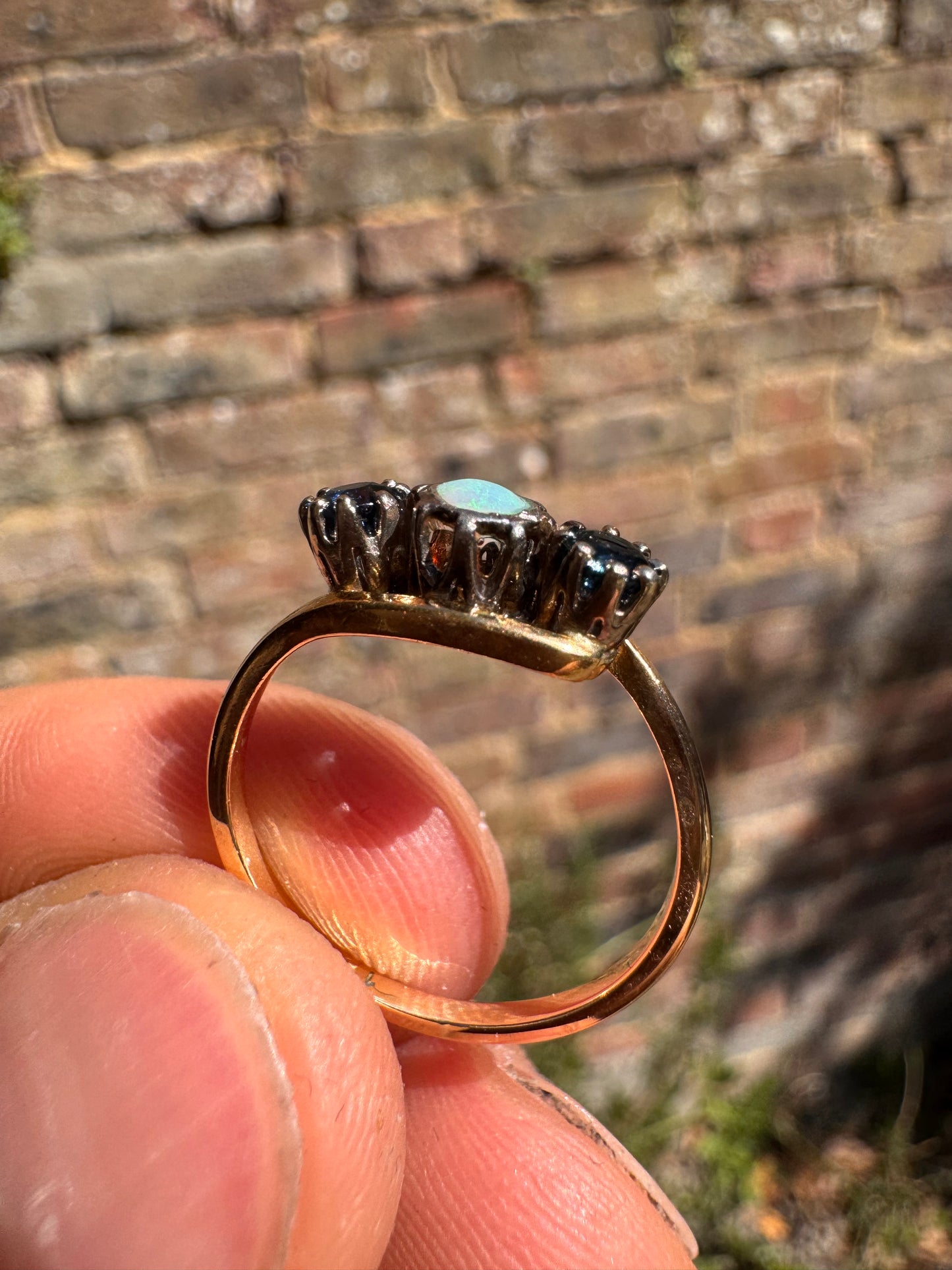 Antique 18ct Opal Sapphire Trilogy Yellow Gold Ring