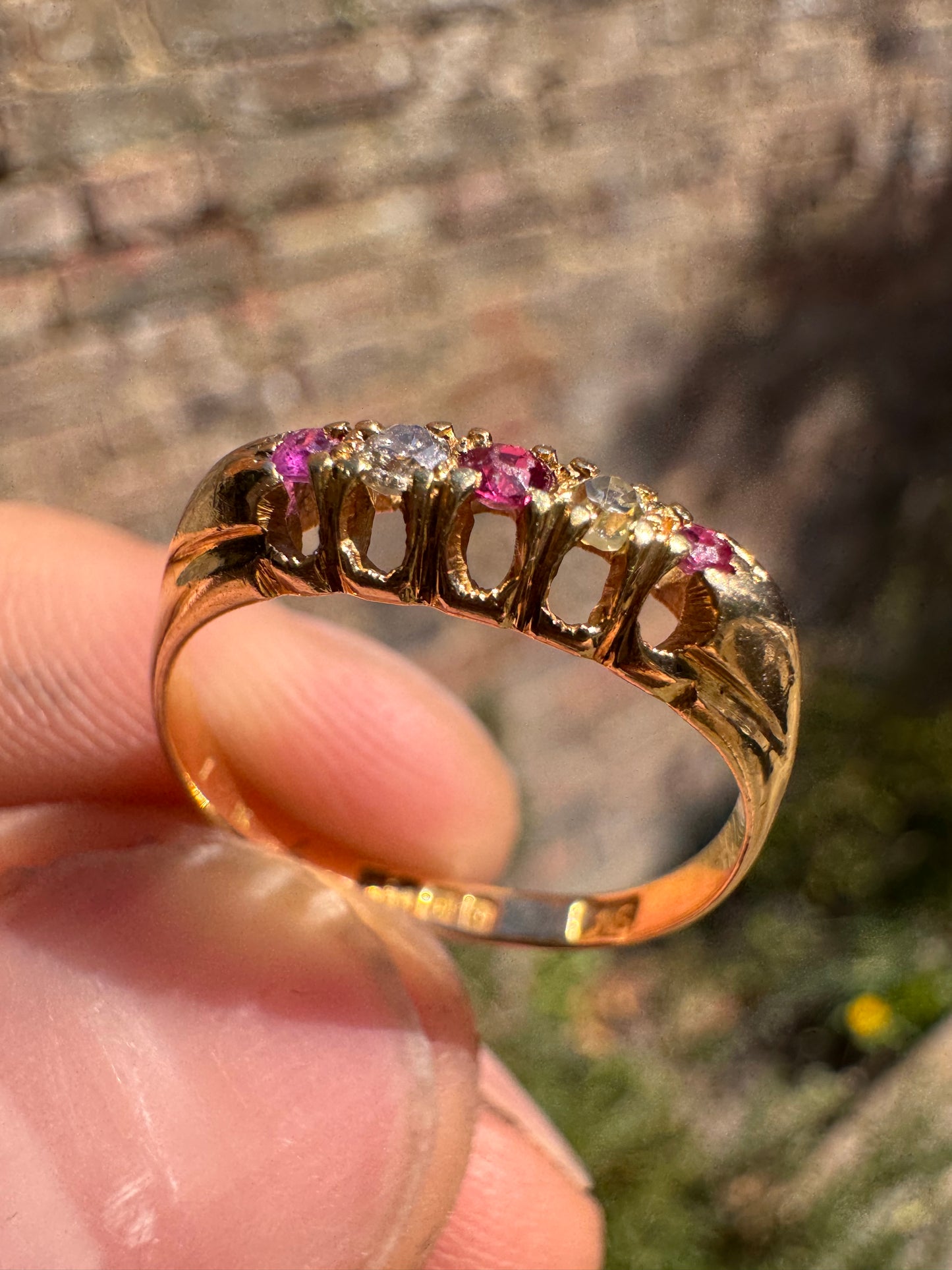Antique 18ct Ruby Diamond Ring