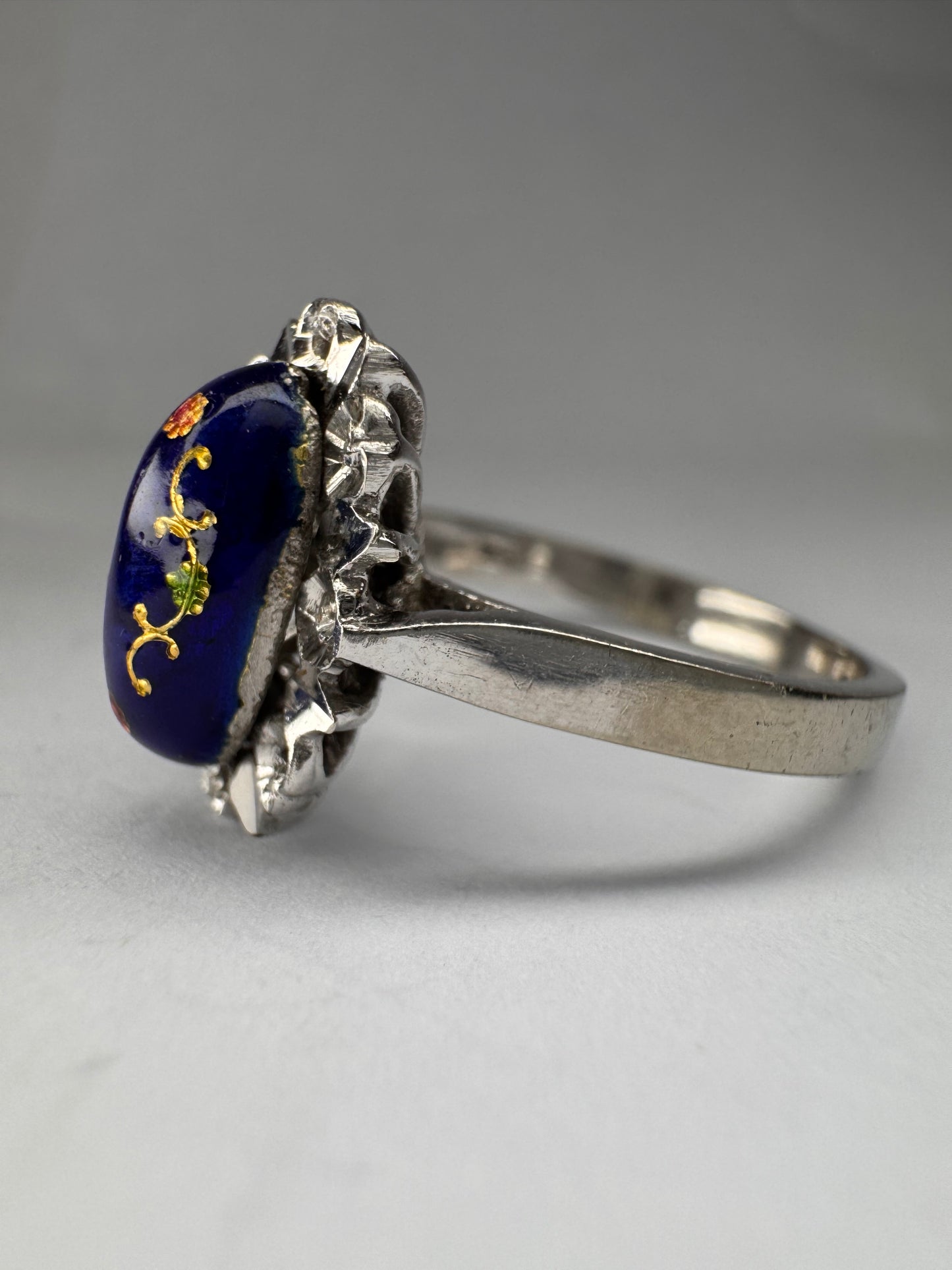 Antique 18ct Enamel White Gold Ring