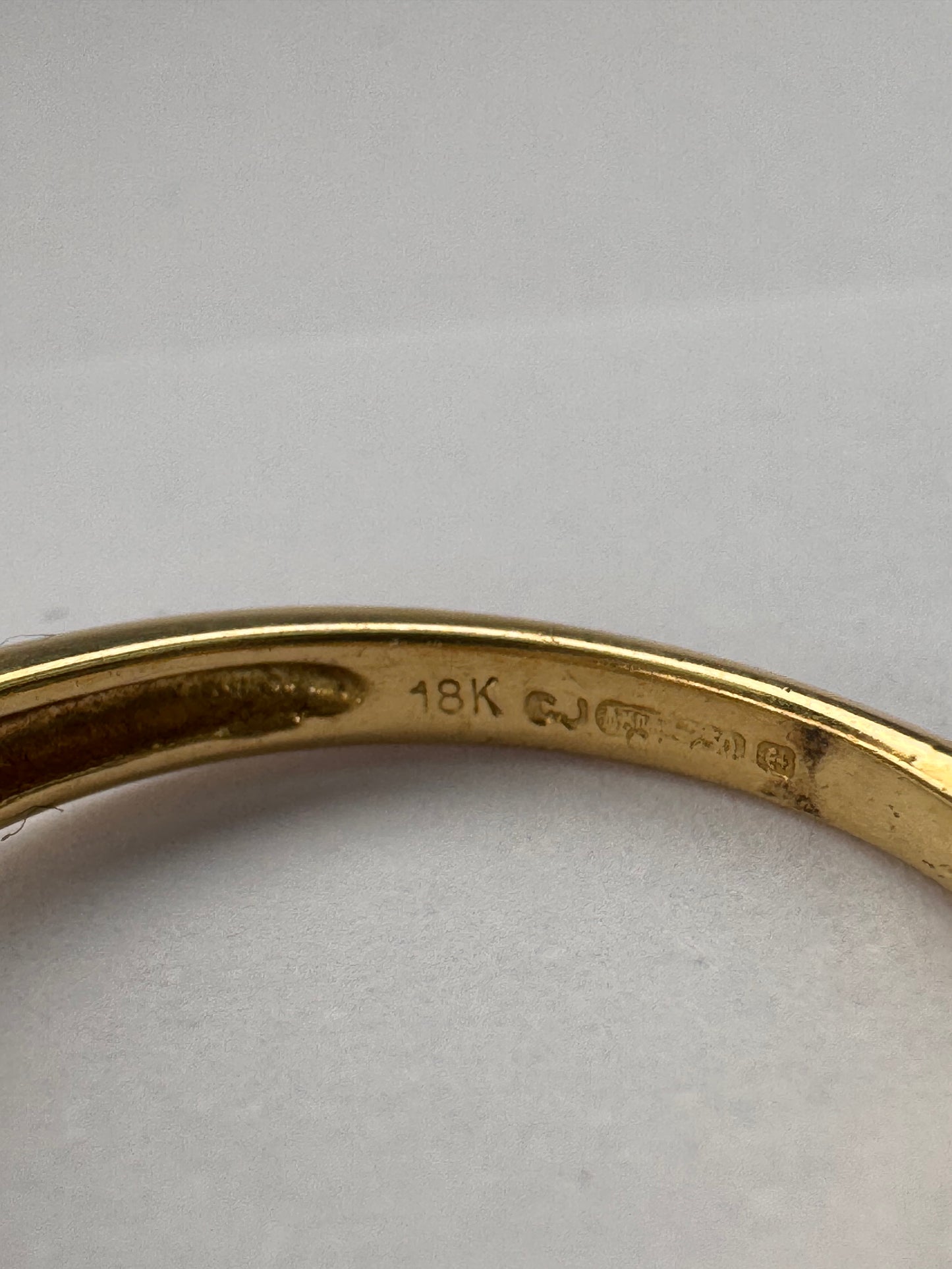 18ct Diamond Yellow Gold and Platinum (setting) Ring
