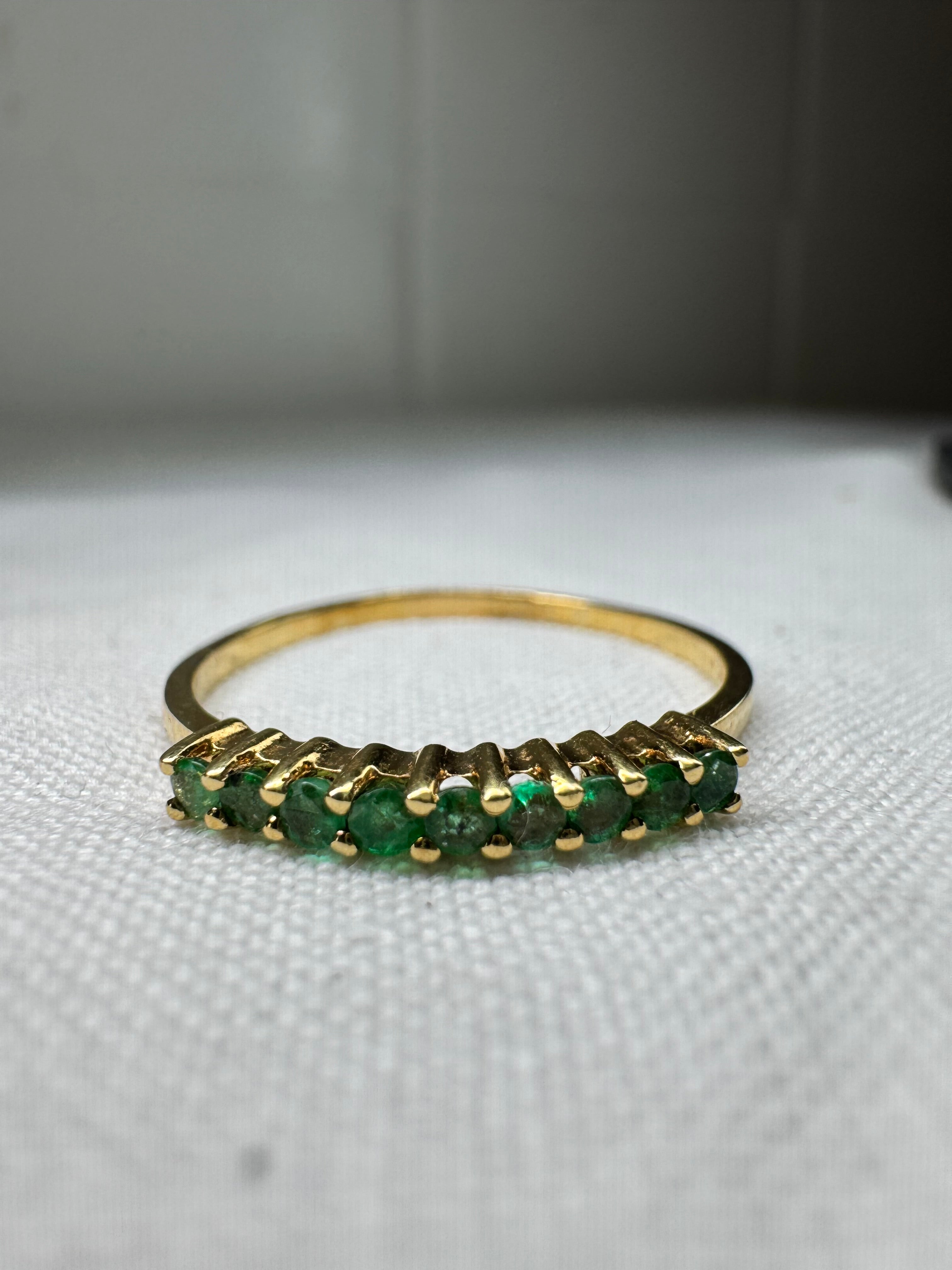 18ct Yellow Gold Emerald Eternity Ring