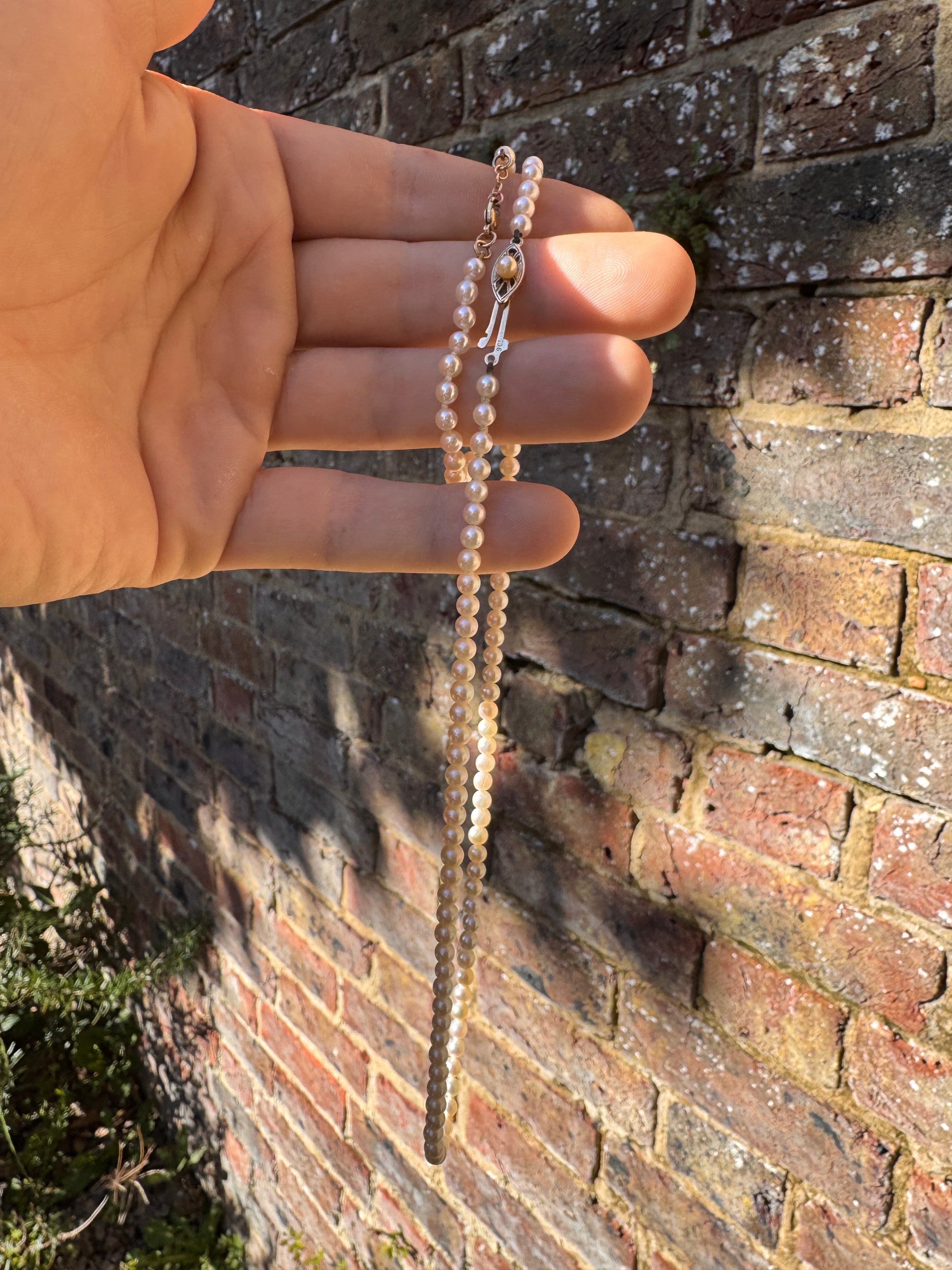 Freshwater Pearl 9ct Gold Necklace & 9ct Gold Freshwater Pearl matching Bracelet