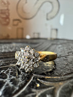 18ct Yellow Gold Diamond Cluster Ring