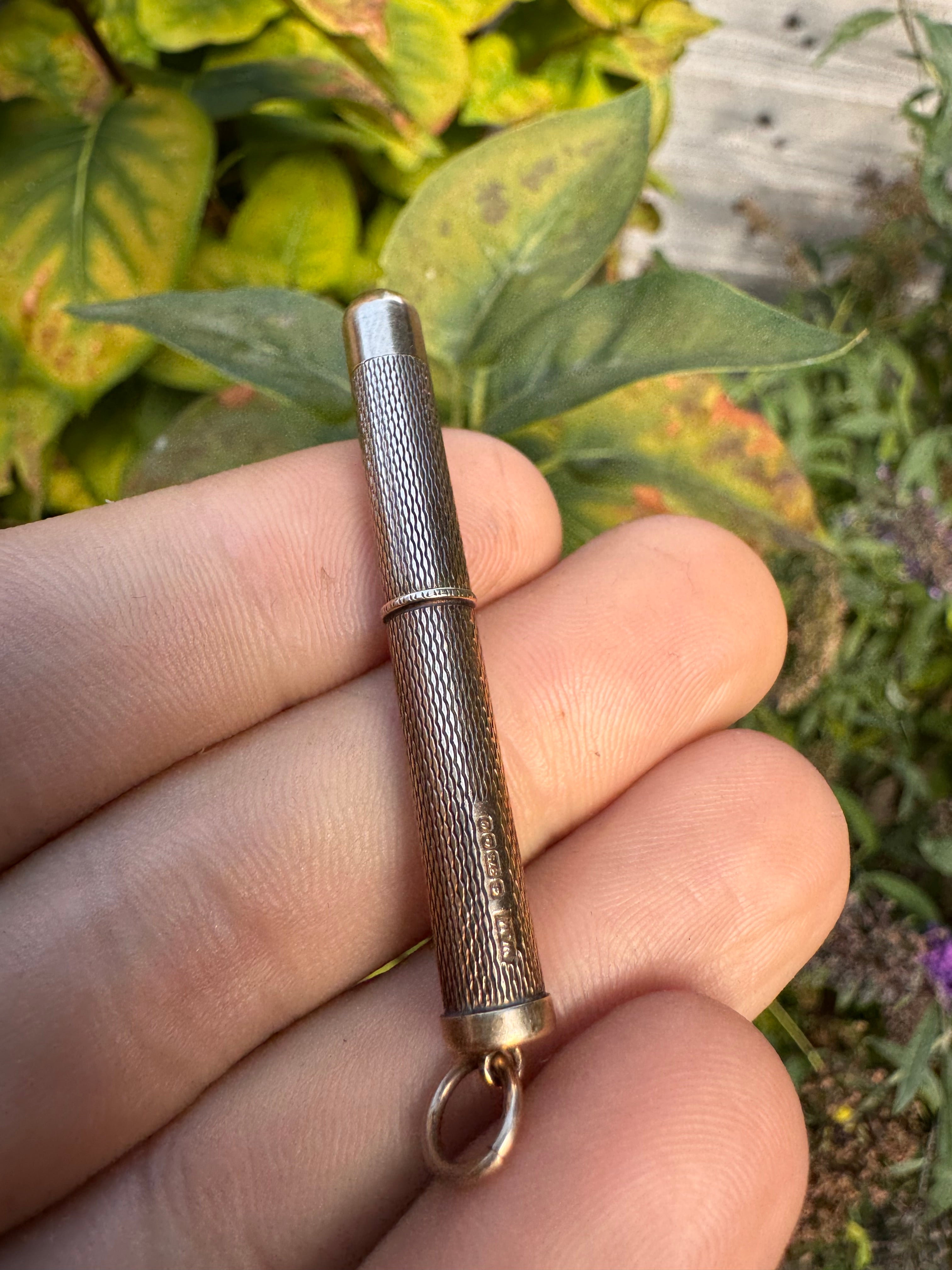 9ct Yellow Gold Solid Tooth Pick