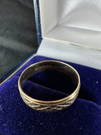 9ct Yellow Gold Pattern Band