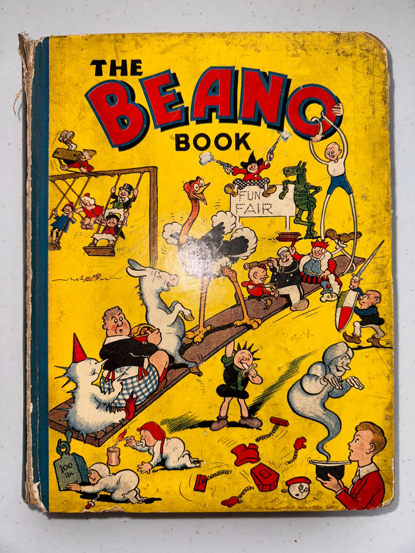 Lot 3: Rare 1940 First Edition Beano Book No. 1 – The Birth of a British Comic Icon (Estimate £3000-4000)