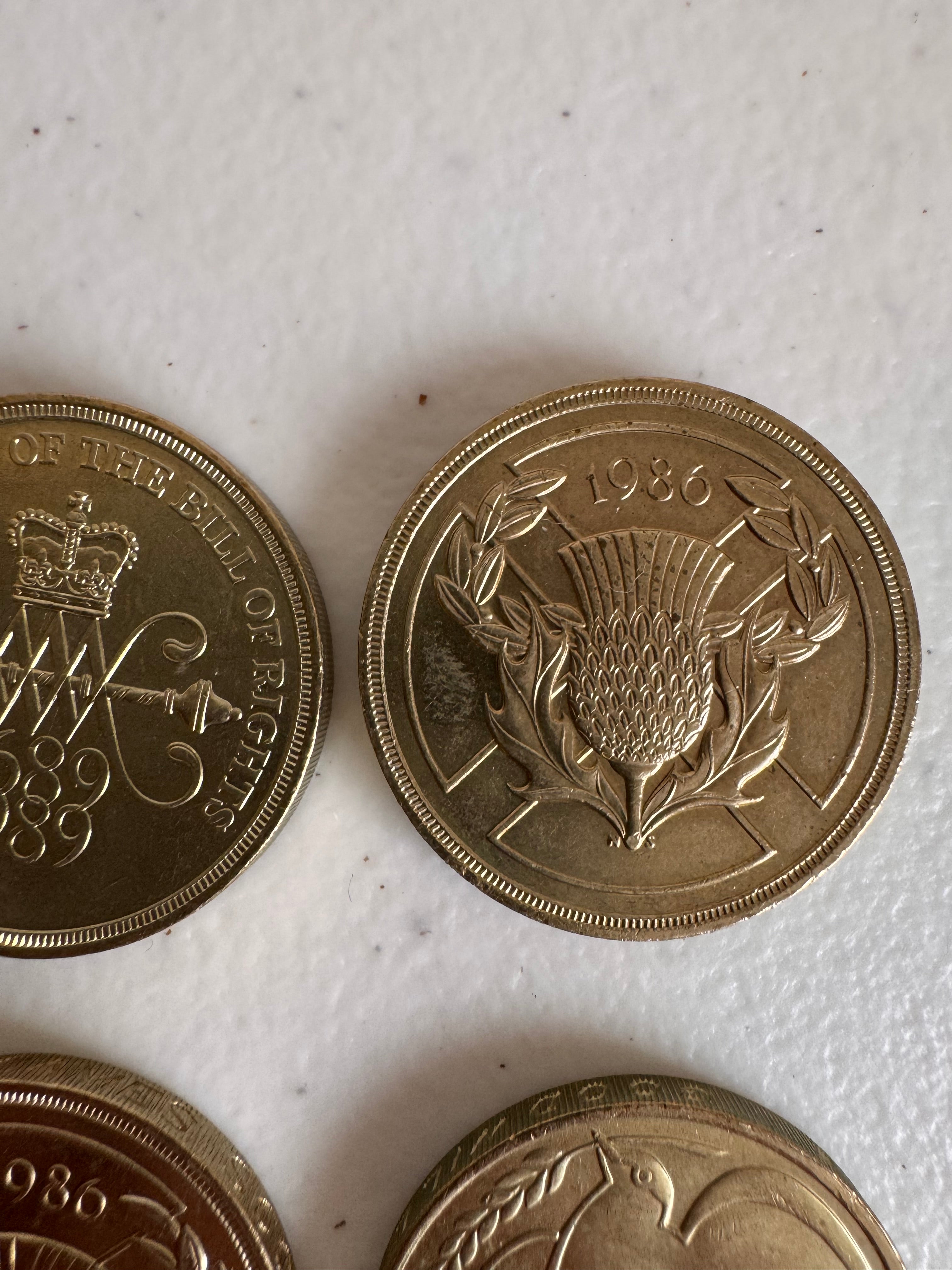 Lot 39: Rare discontinued £2 coins x 4 (Estimate £5-20)