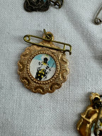 9 Vintage Religious Pin Badges joblot (SICILY HOUSE)