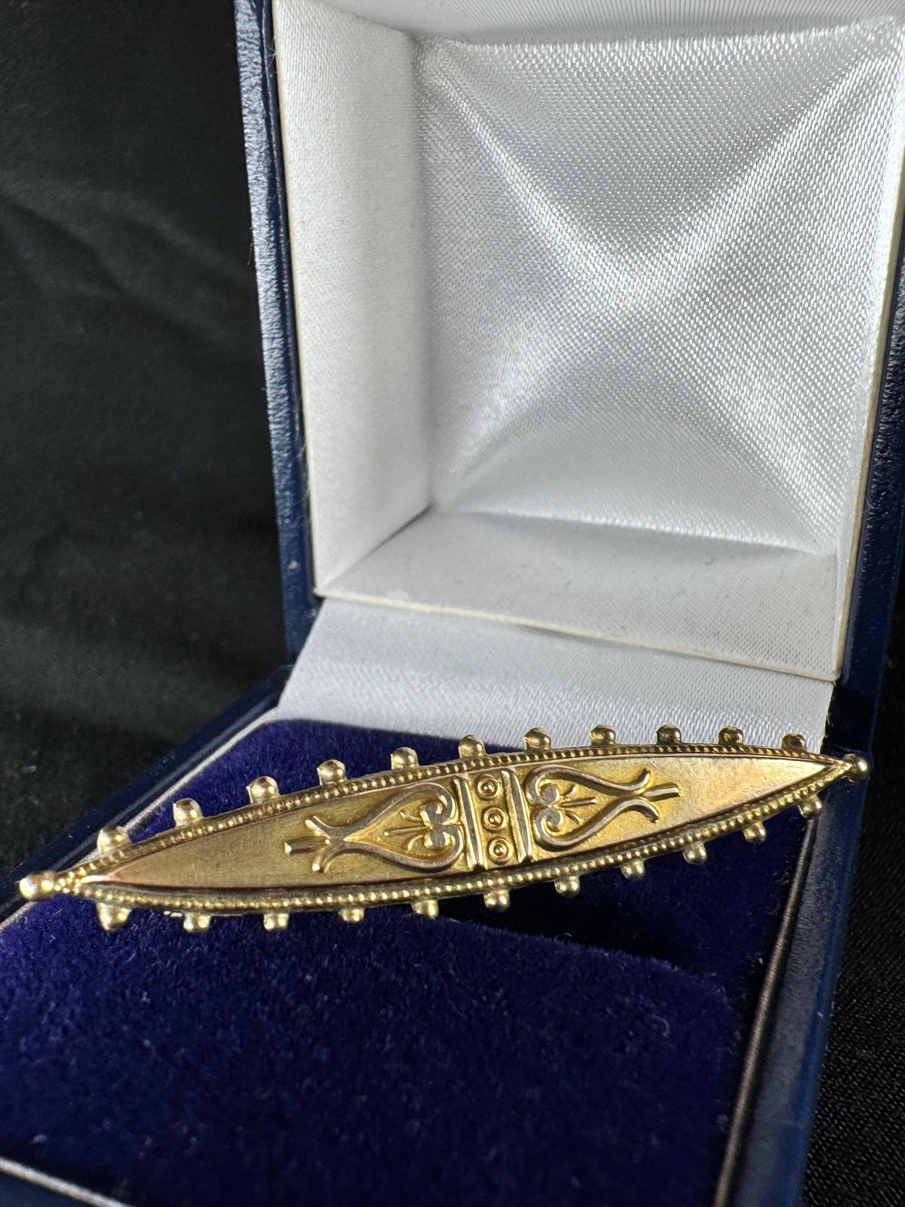 9ct Yellow Gold Vintage Brooch