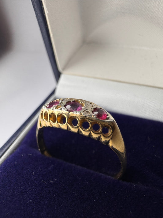 18ct Ruby Trilogy Yellow Gold Ring