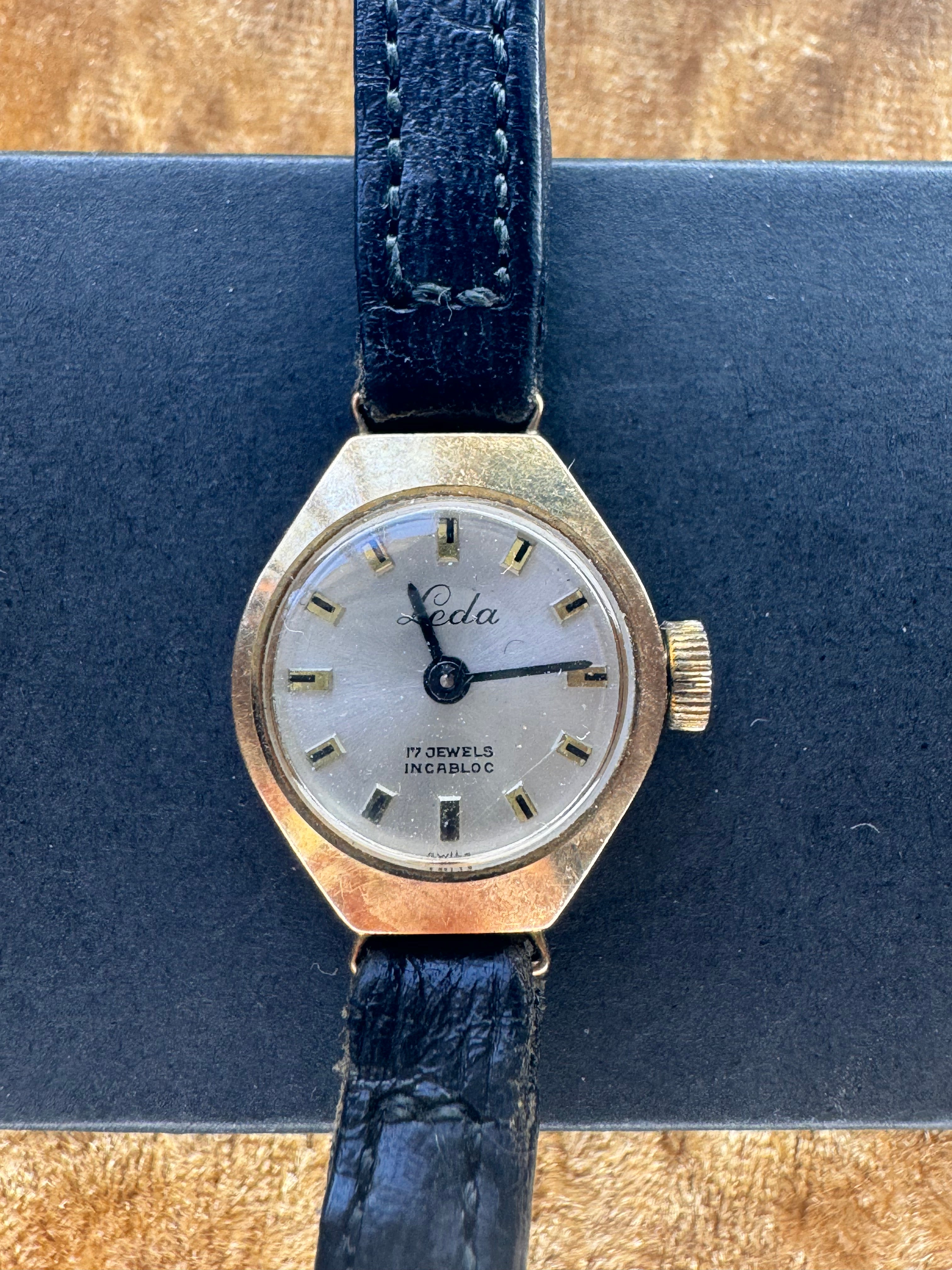 Lida 9ct Yellow Gold Women’s Watch