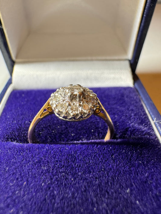 18ct Yellow Gold Diamond Cluster Ring