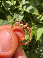 18ct Yellow Gold Garnet Ring