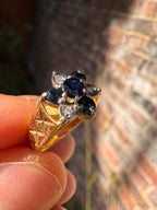 18ct Yellow Gold Sapphire Diamond Ring