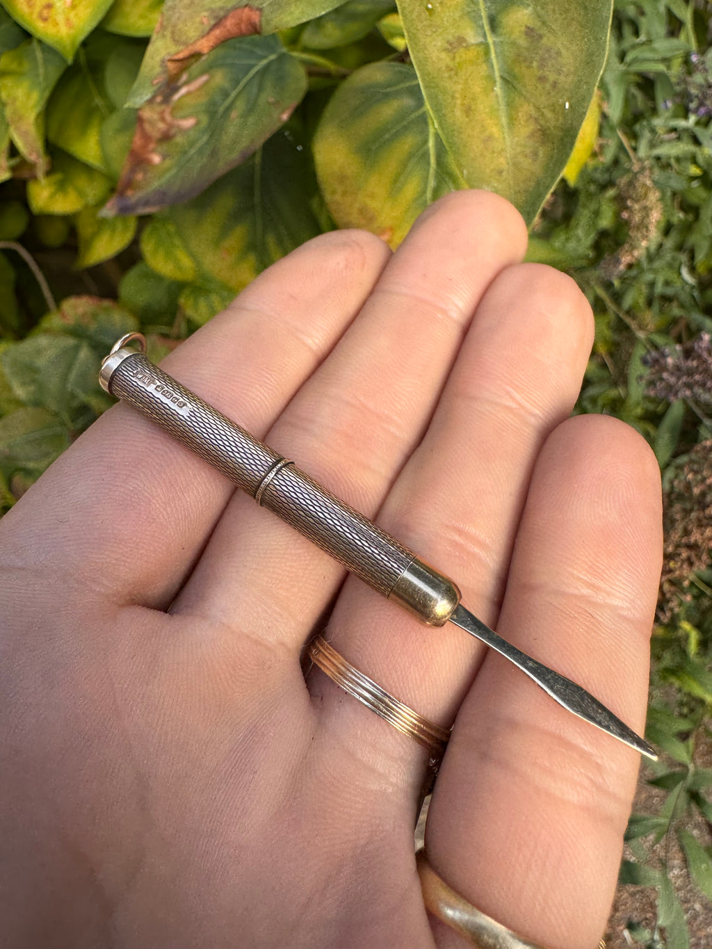 9ct Yellow Gold Solid Tooth Pick
