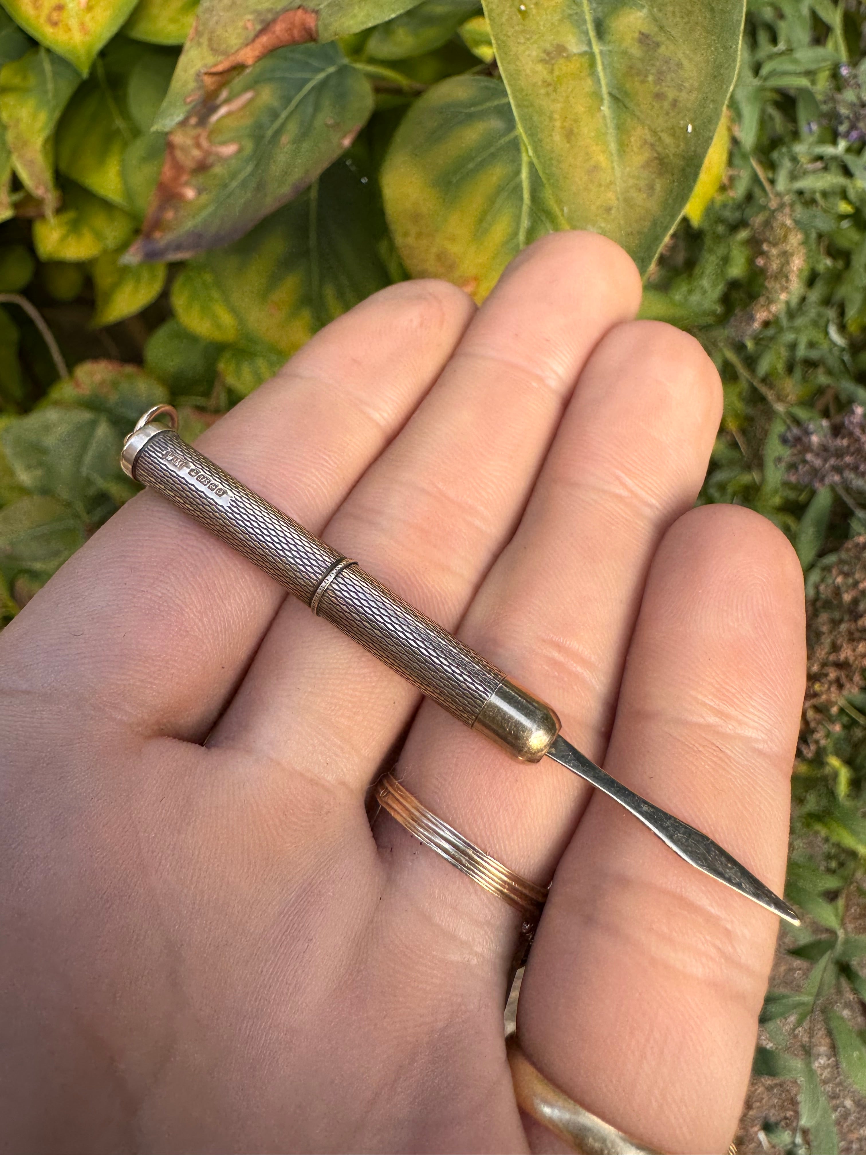 9ct Yellow Gold Solid Tooth Pick