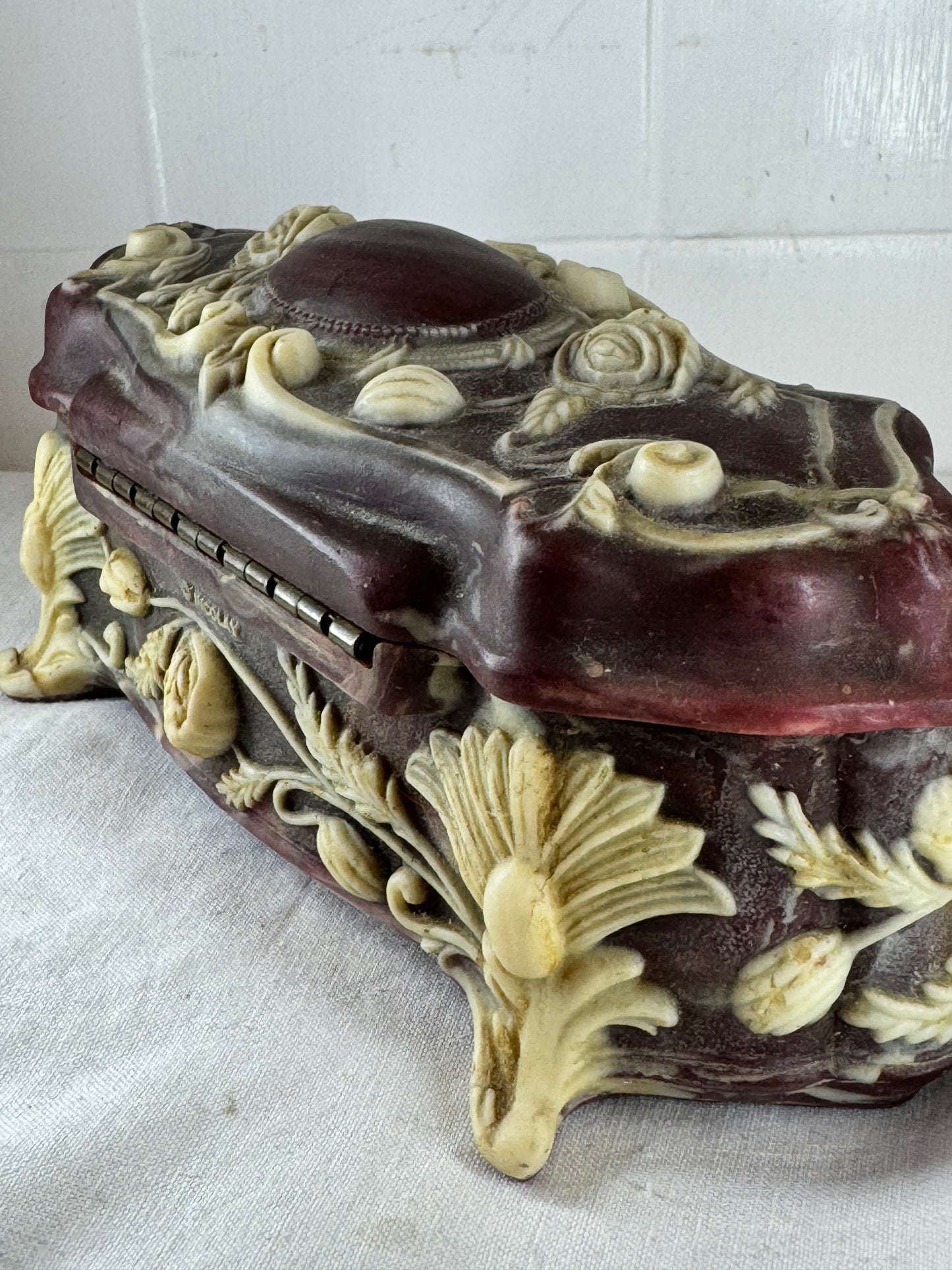 Vintage Incolay Stone Hand Carved Roses 7.5”x3.5” Hinged Jewellery Trinket Box