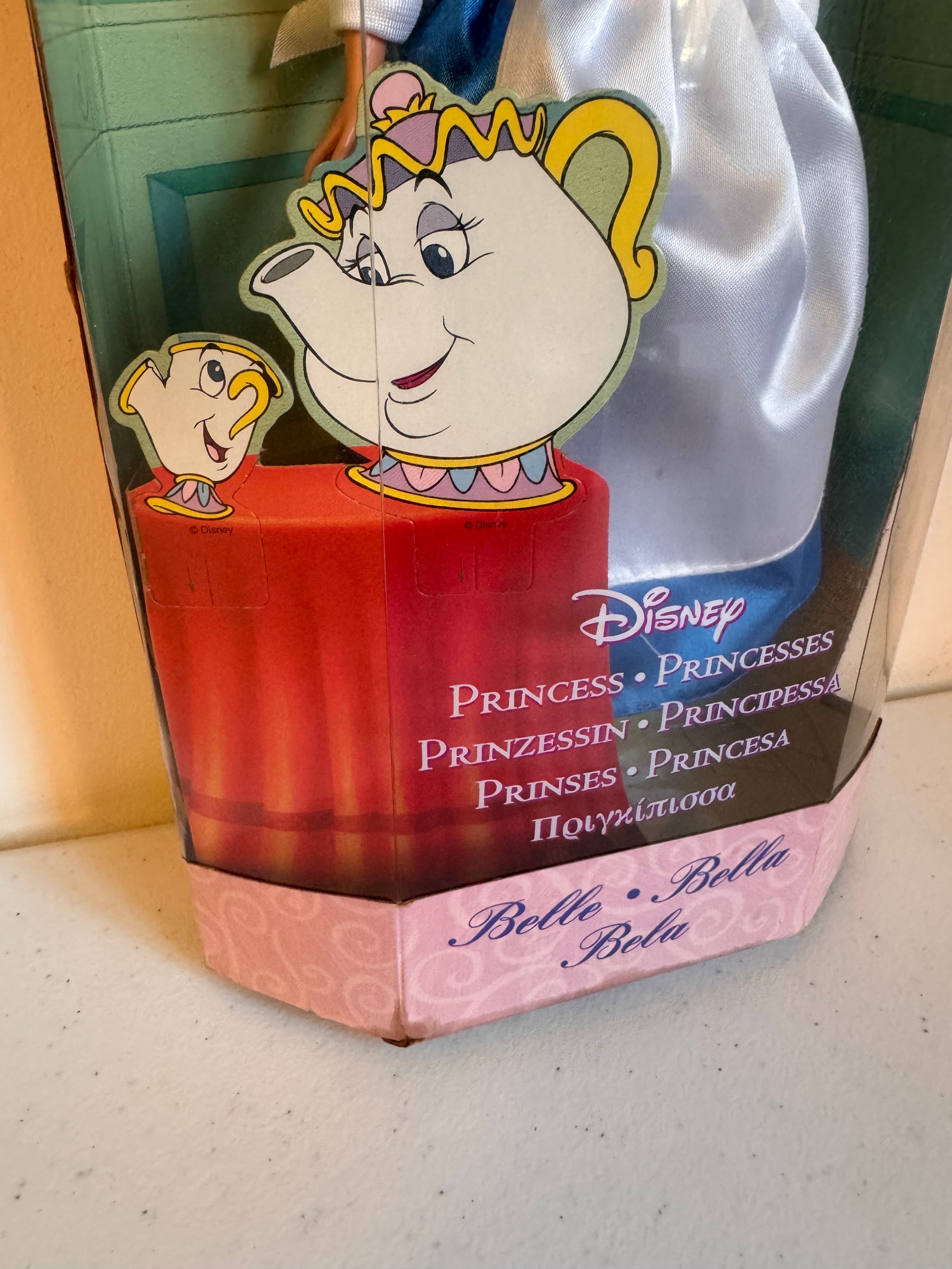 Lot 25: Princess Bella Doll DISNEY (Estimate £20-30)