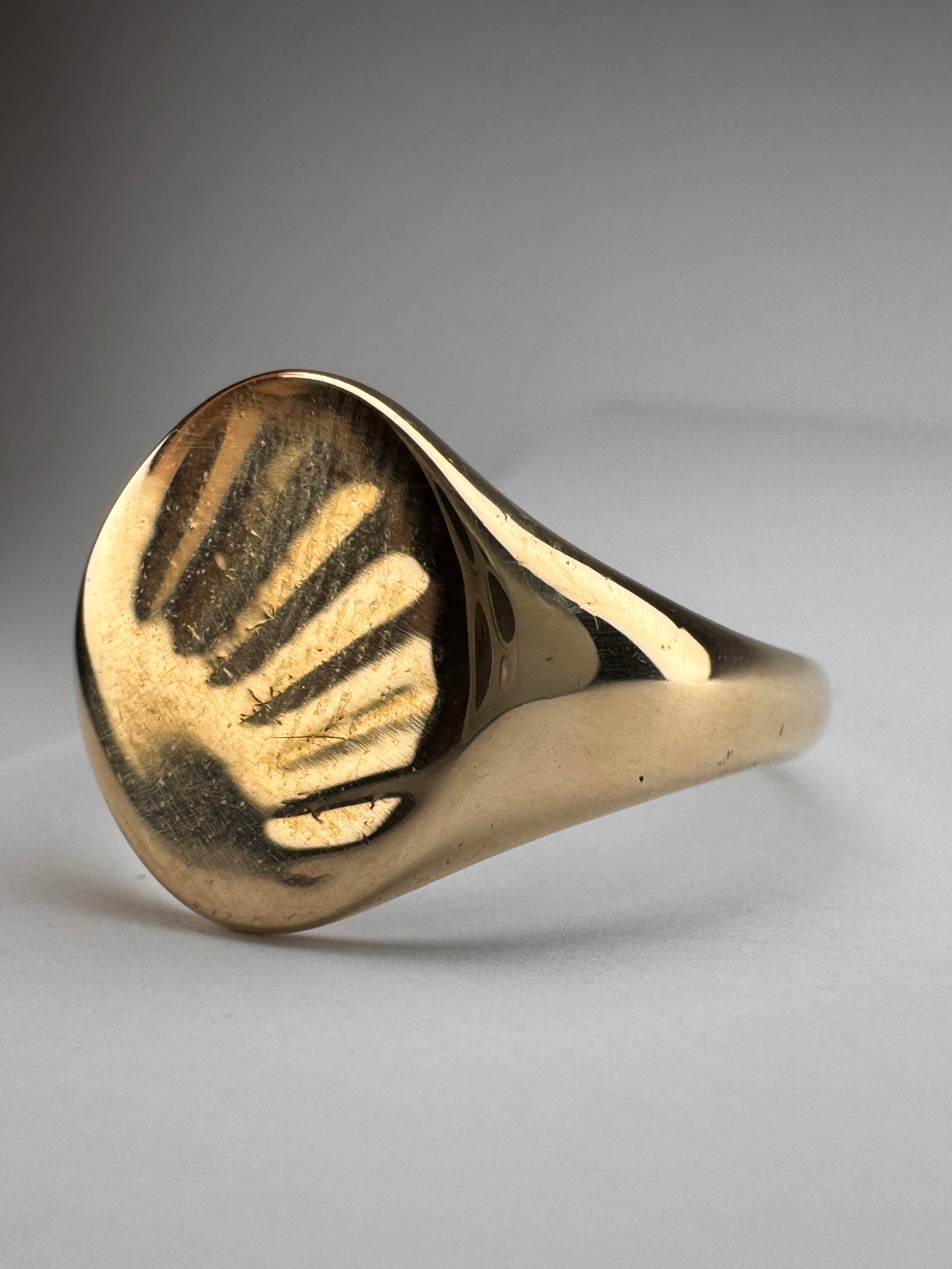 9ct Oval Yellow Gold Sun Rise Signet Ring