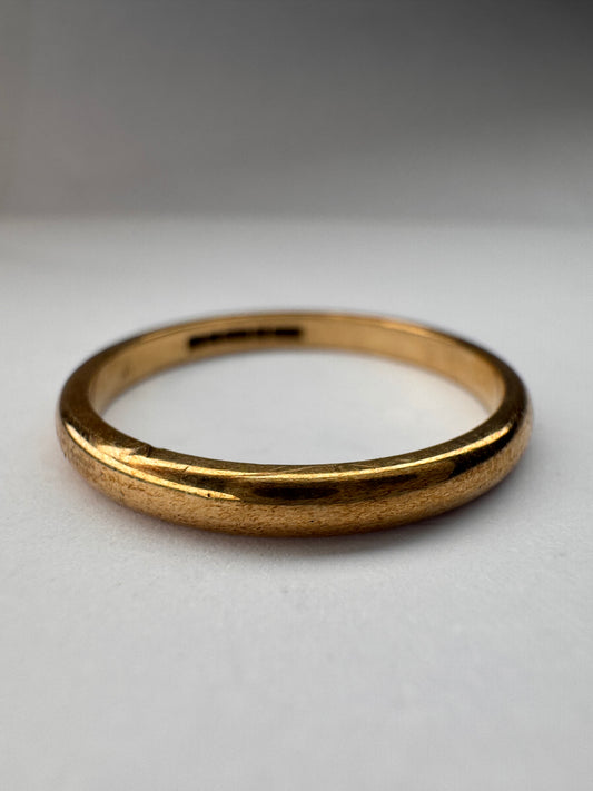 9ct Wedding Band Slim Yellow Gold Ring