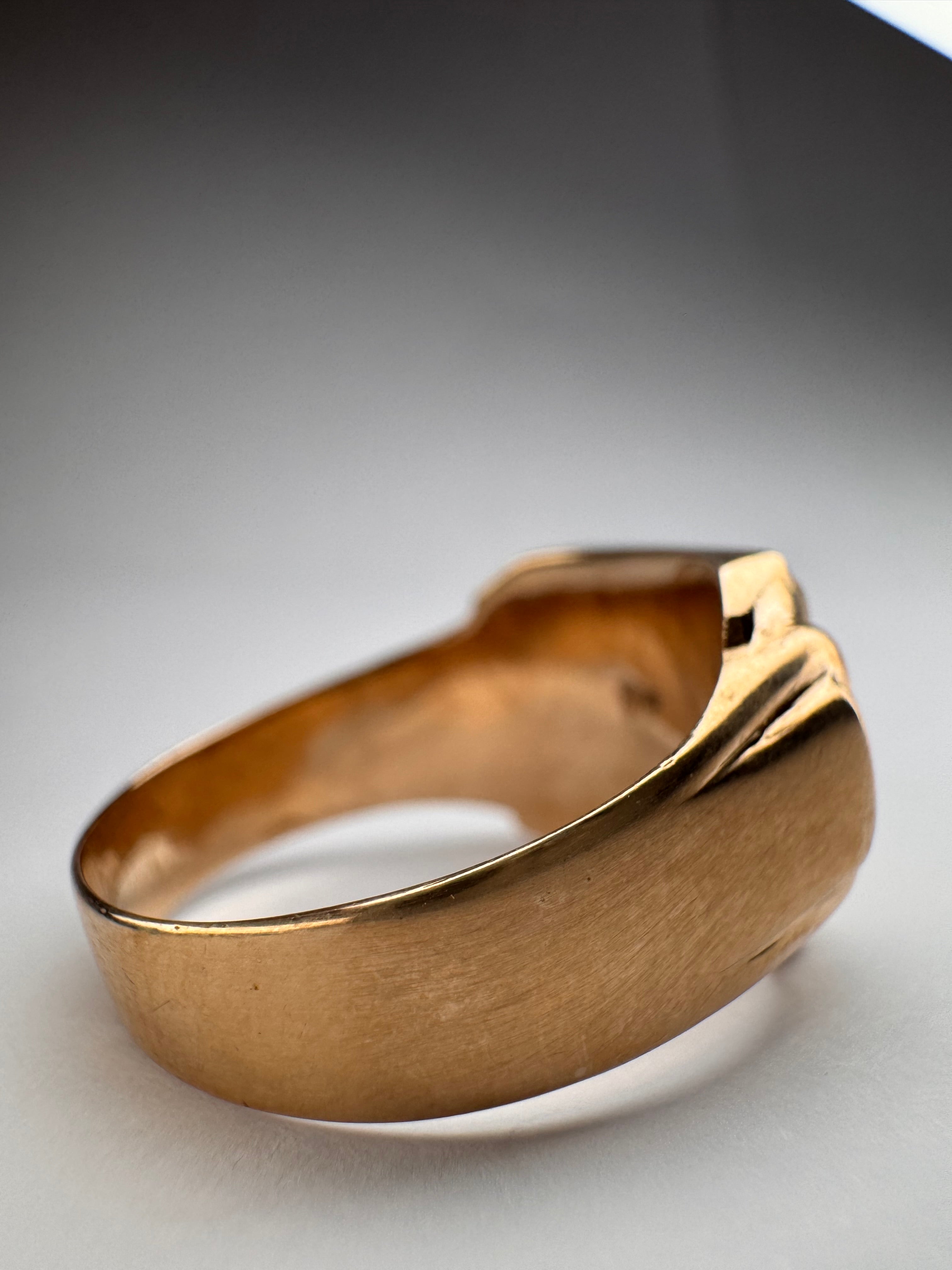 9ct Square Art Deco Style Yellow Gold Signet Ring