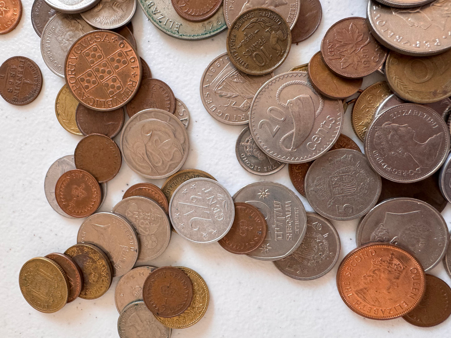 Lot 59: Random coins (Estimate £10-20)