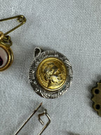 9 Vintage Religious Pin Badges joblot (SICILY HOUSE)