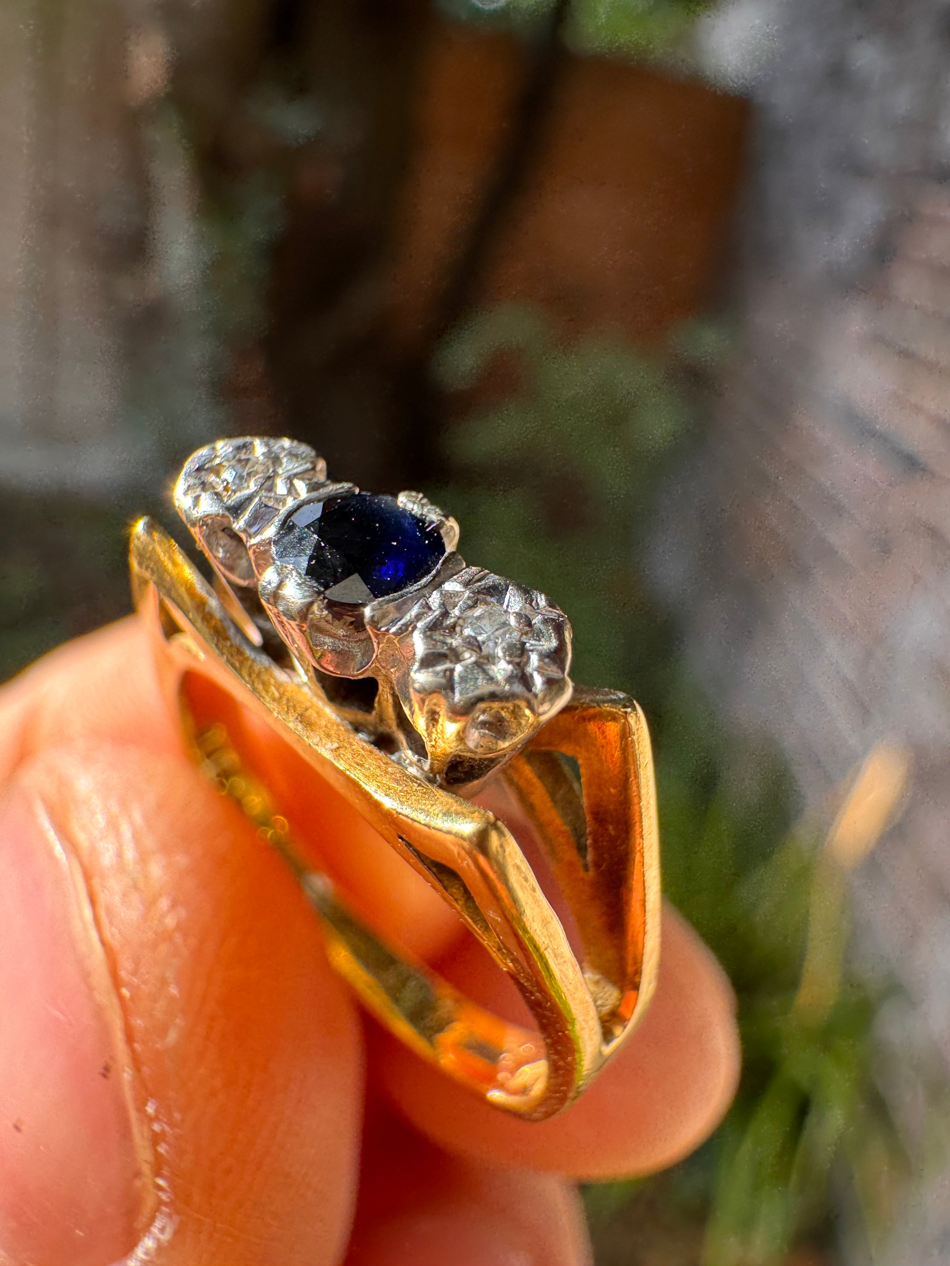 18ct Yellow Gold Sapphire Ring Art Deco