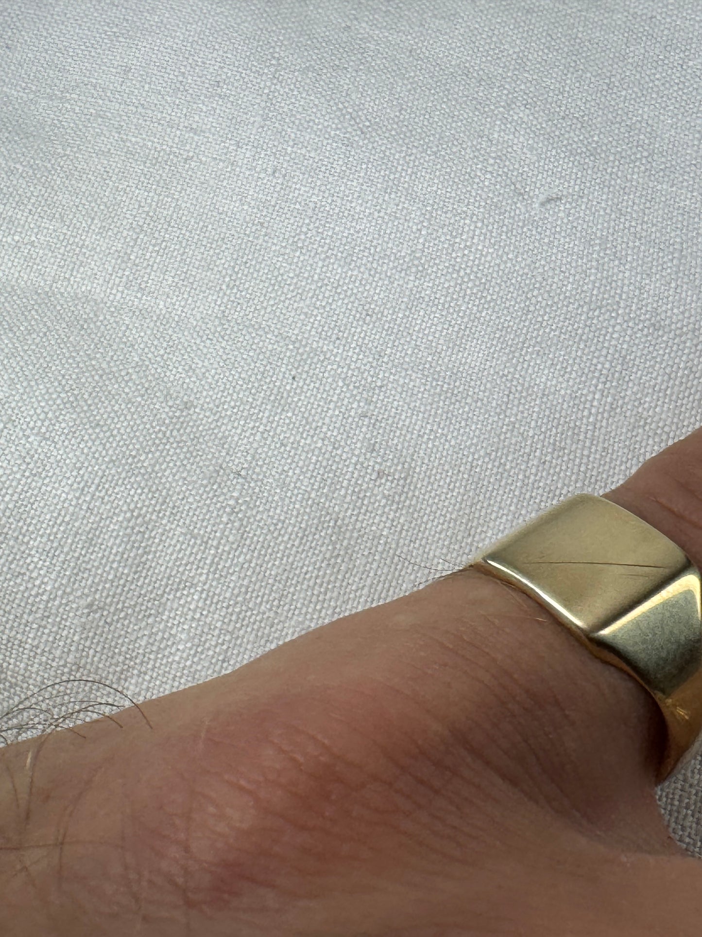 Vintage 9ct Yellow Gold Square Signet Ring