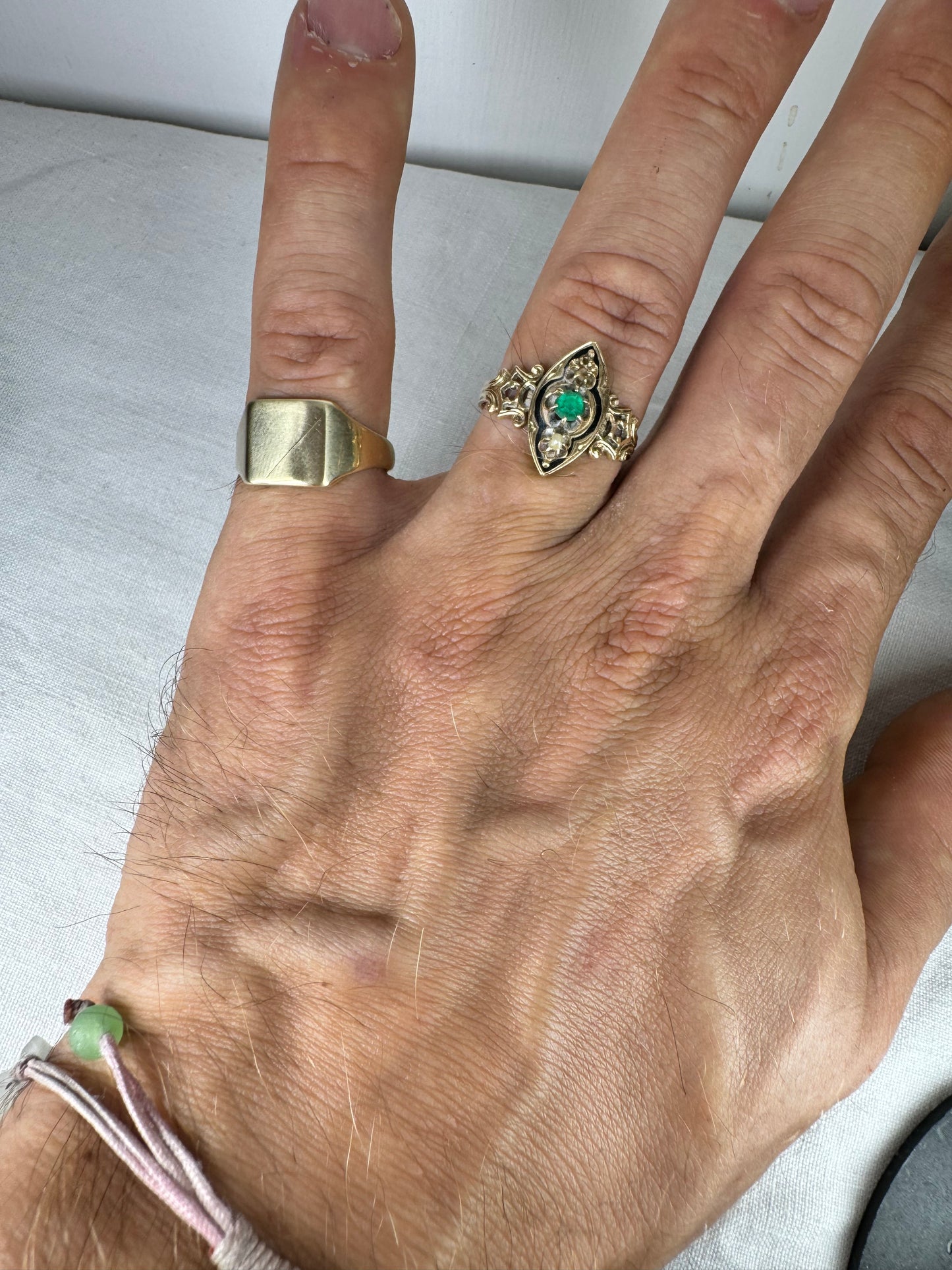 Vintage 9ct Yellow Gold Square Signet Ring