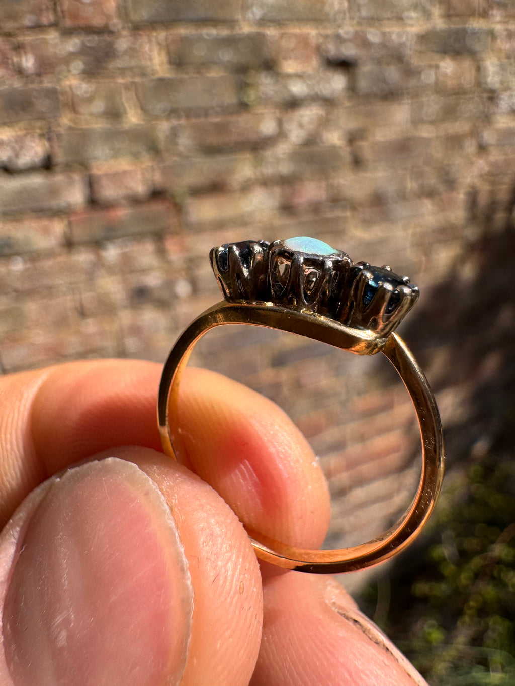 Antique 18ct Opal Sapphire Trilogy Yellow Gold Ring