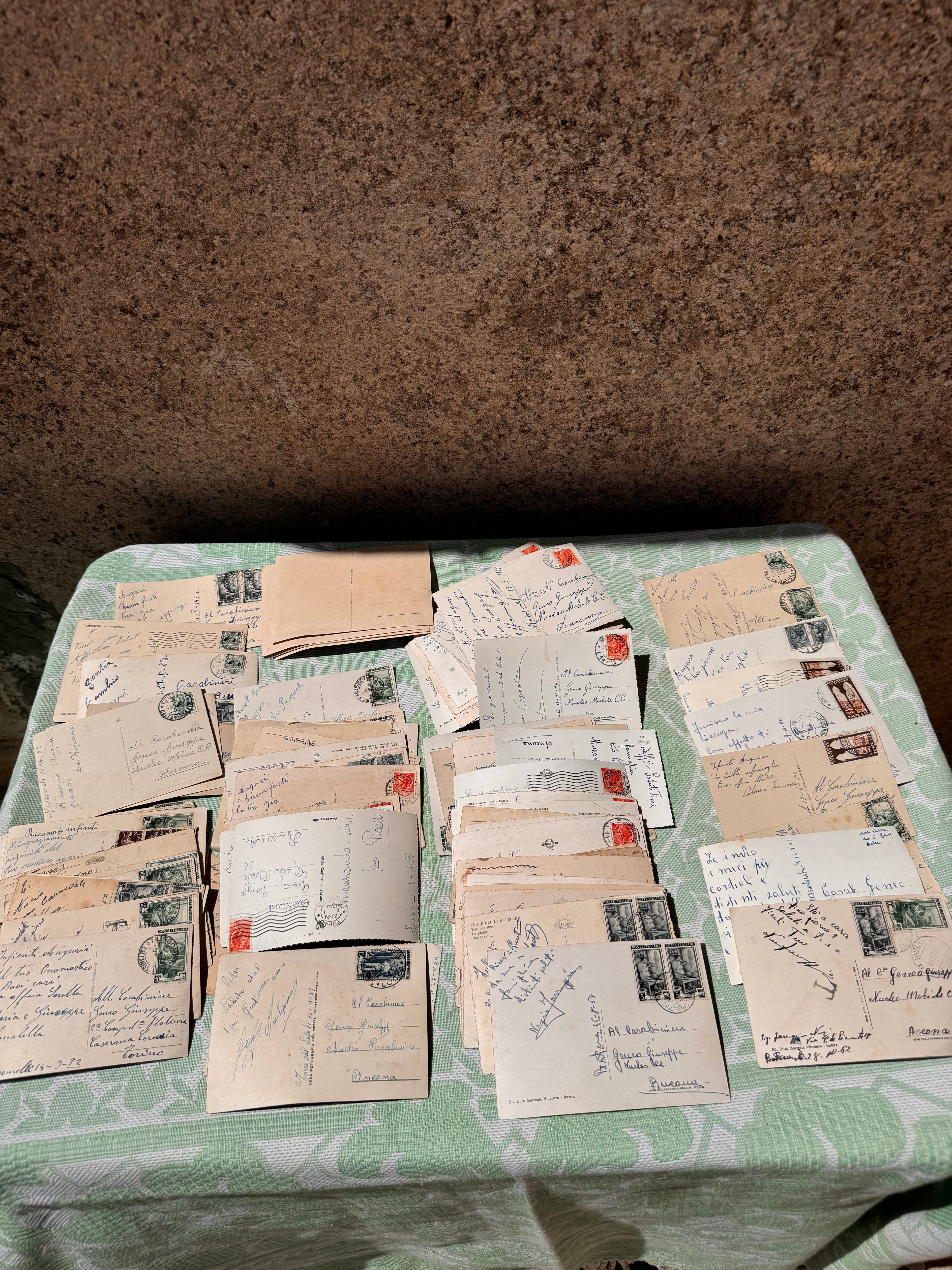 Huge collection of 1950s / earlier Italian Postcards