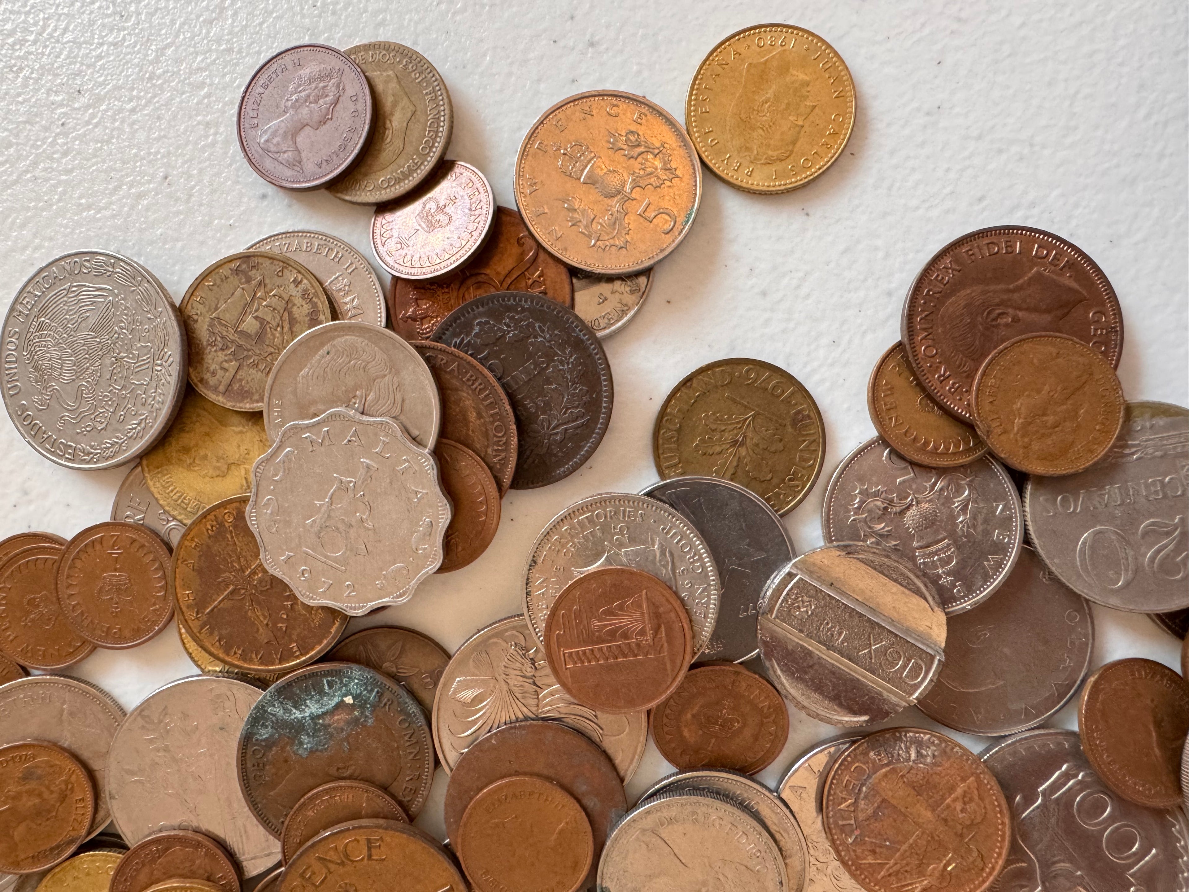 Lot 59: Random coins (Estimate £10-20)