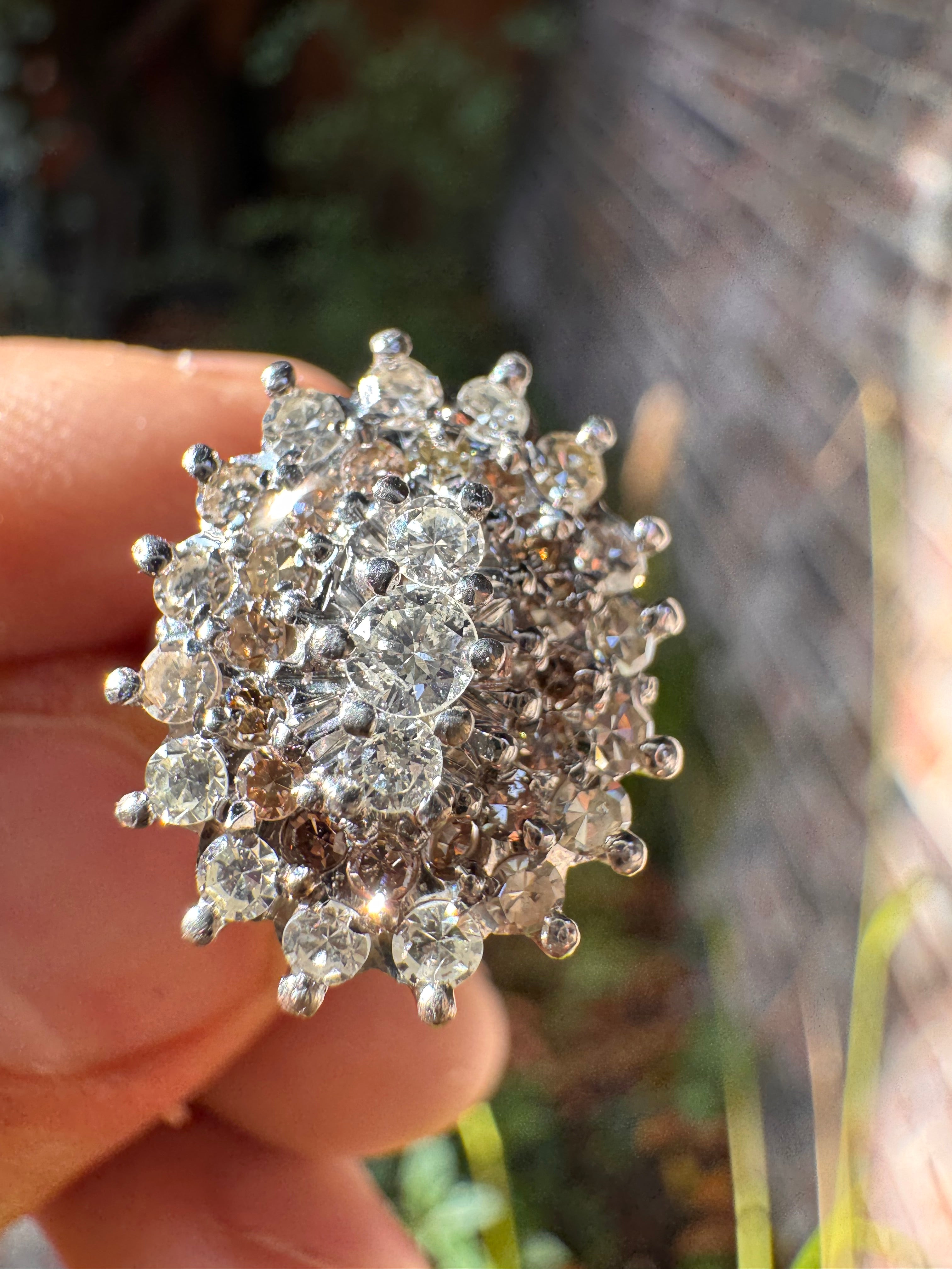 18ct (36) Natural Diamonds White Gold Ring