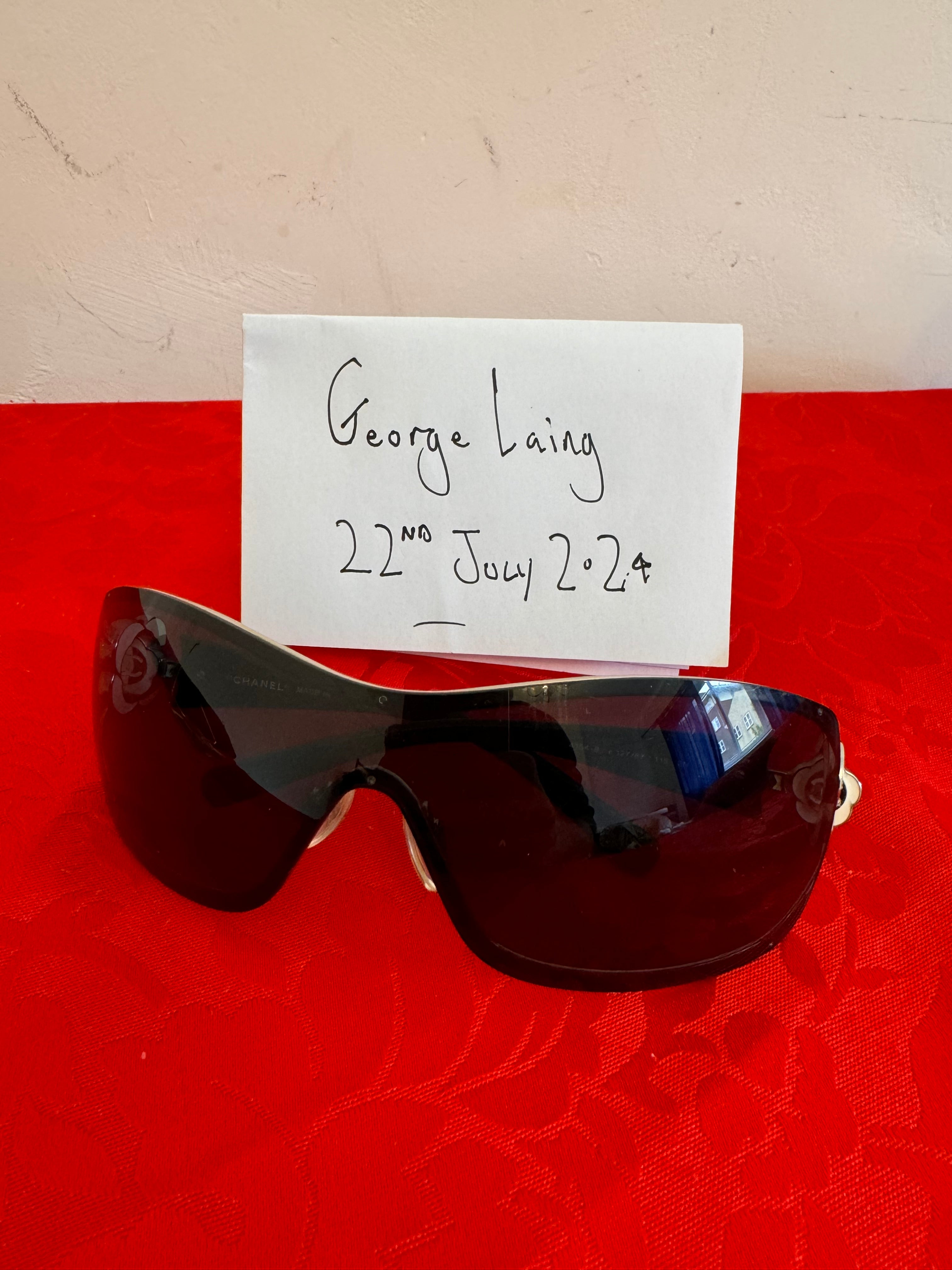 Chanel sunglasses Peaches