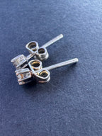 18ct White Gold Diamond Earrings 0.1ct (approx each)