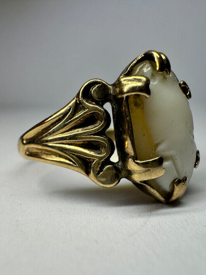Vintage 9ct Yellow Gold Cameo Ring