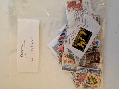 Lot 71: France Stamps x 200 (Estimate £10-20)