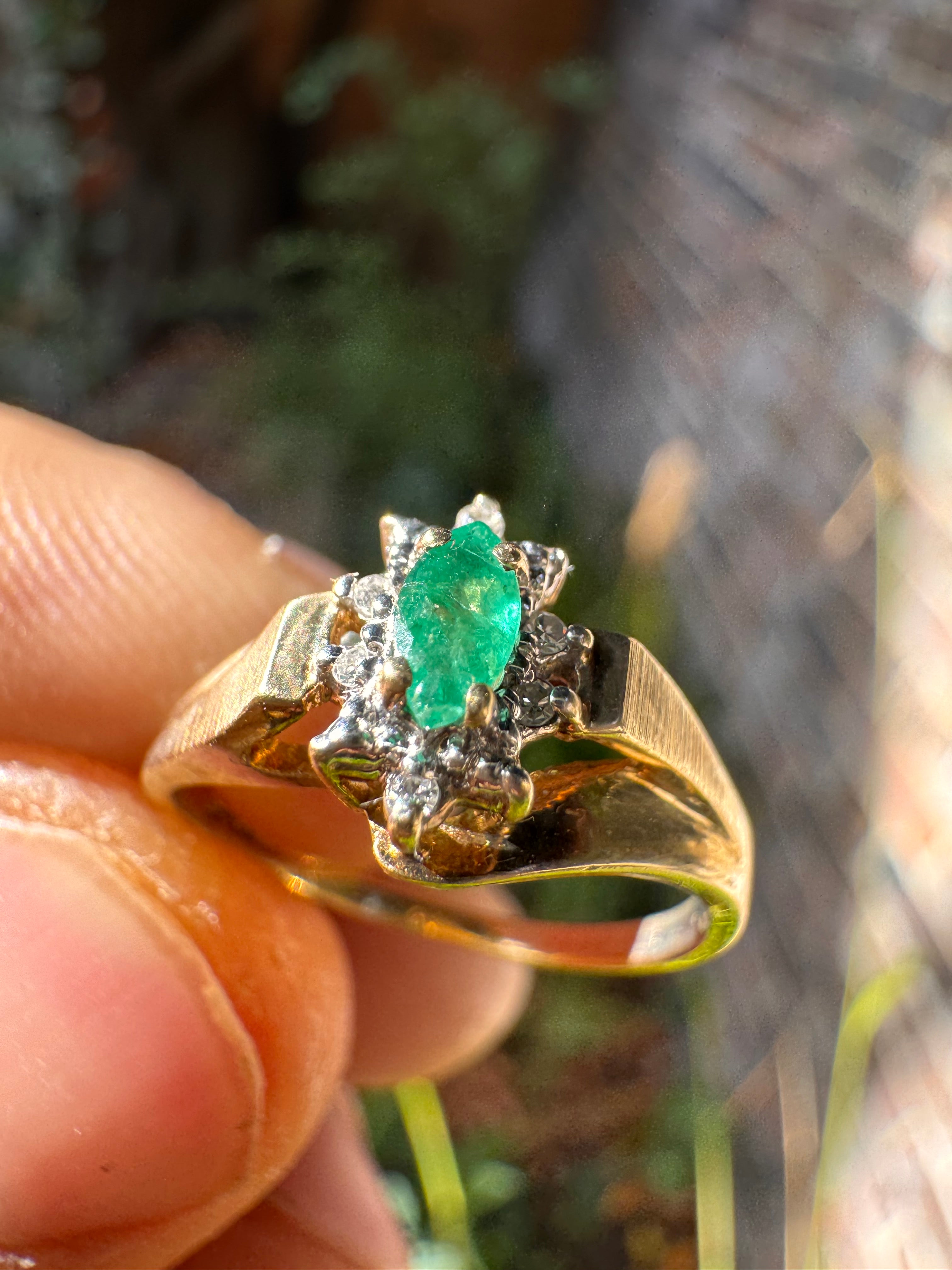 18ct Yellow Gold Emerald Diamond Ring