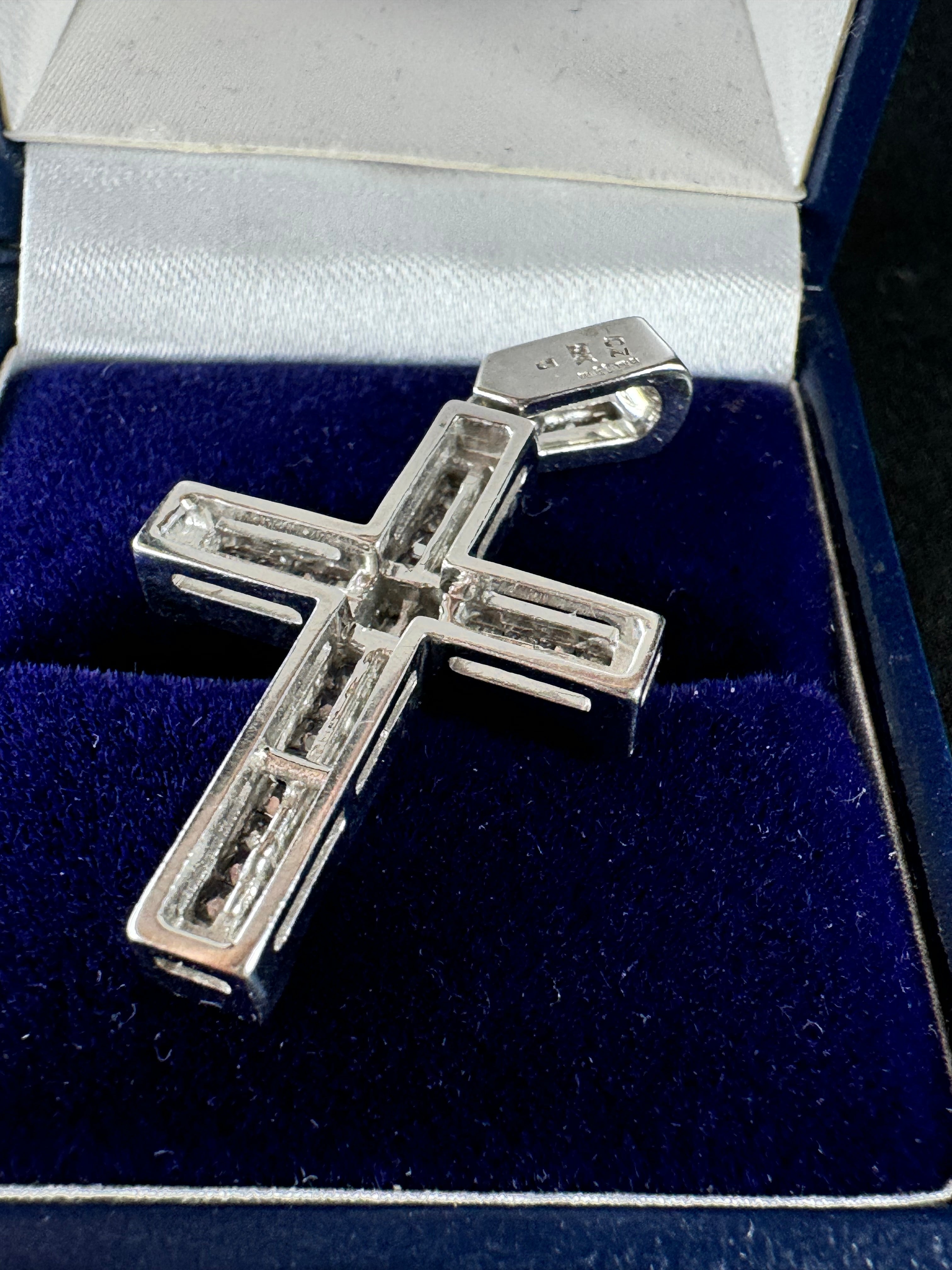 9ct White Gold Cubic Zirconia Cross