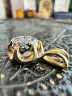 9ct Yellow Gold Cubic Zirconia (7 stone) Flower Pendant