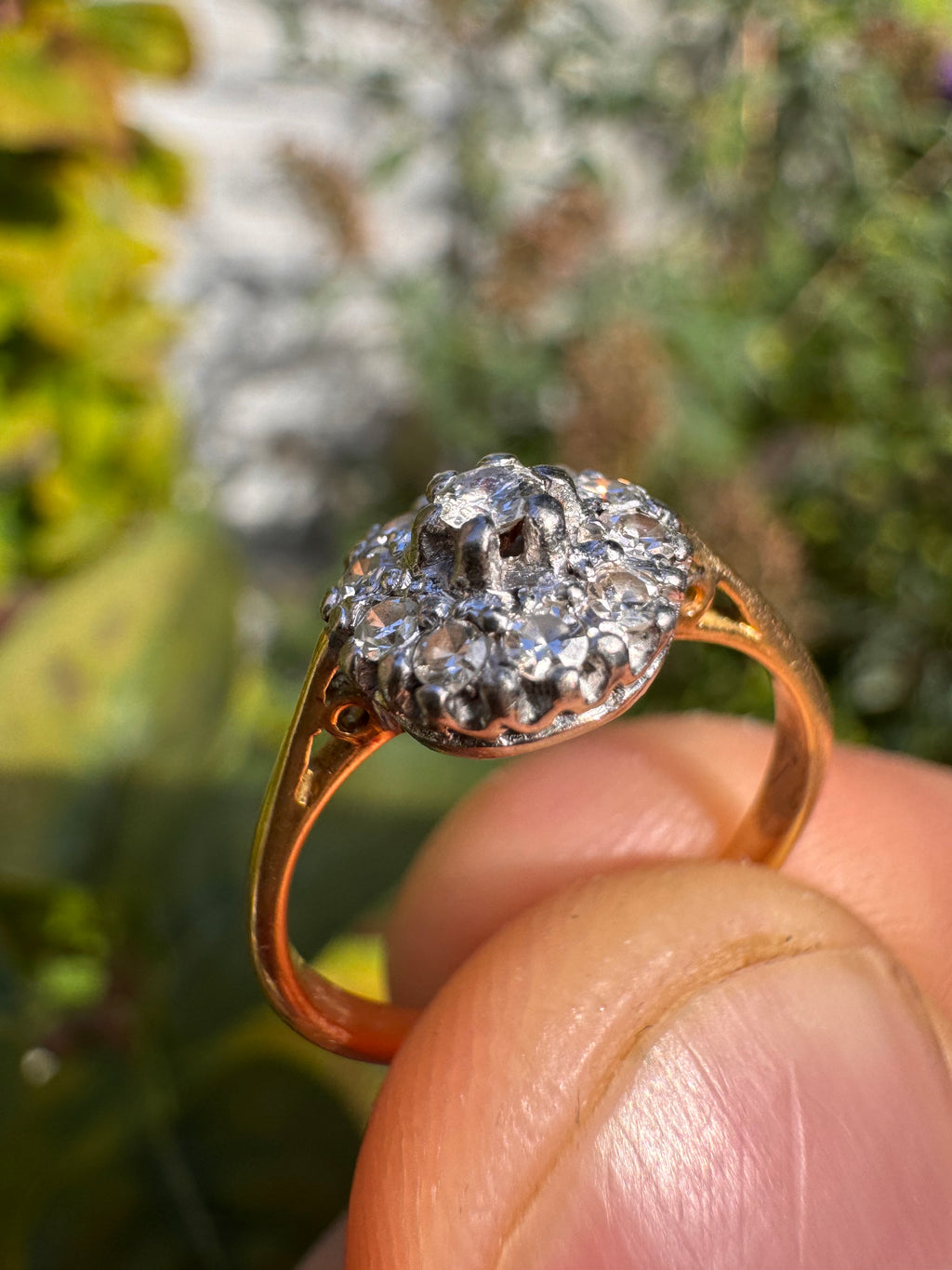 18ct Yellow Gold Diamond Cluster Ring