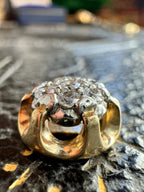 9ct Yellow Gold Cubic Zirconia (7 stone) Flower Pendant